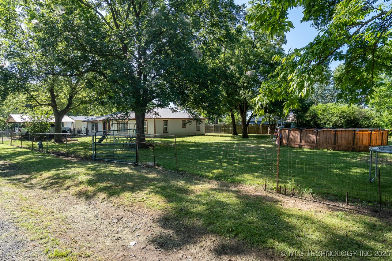 31580 E 684 Drive