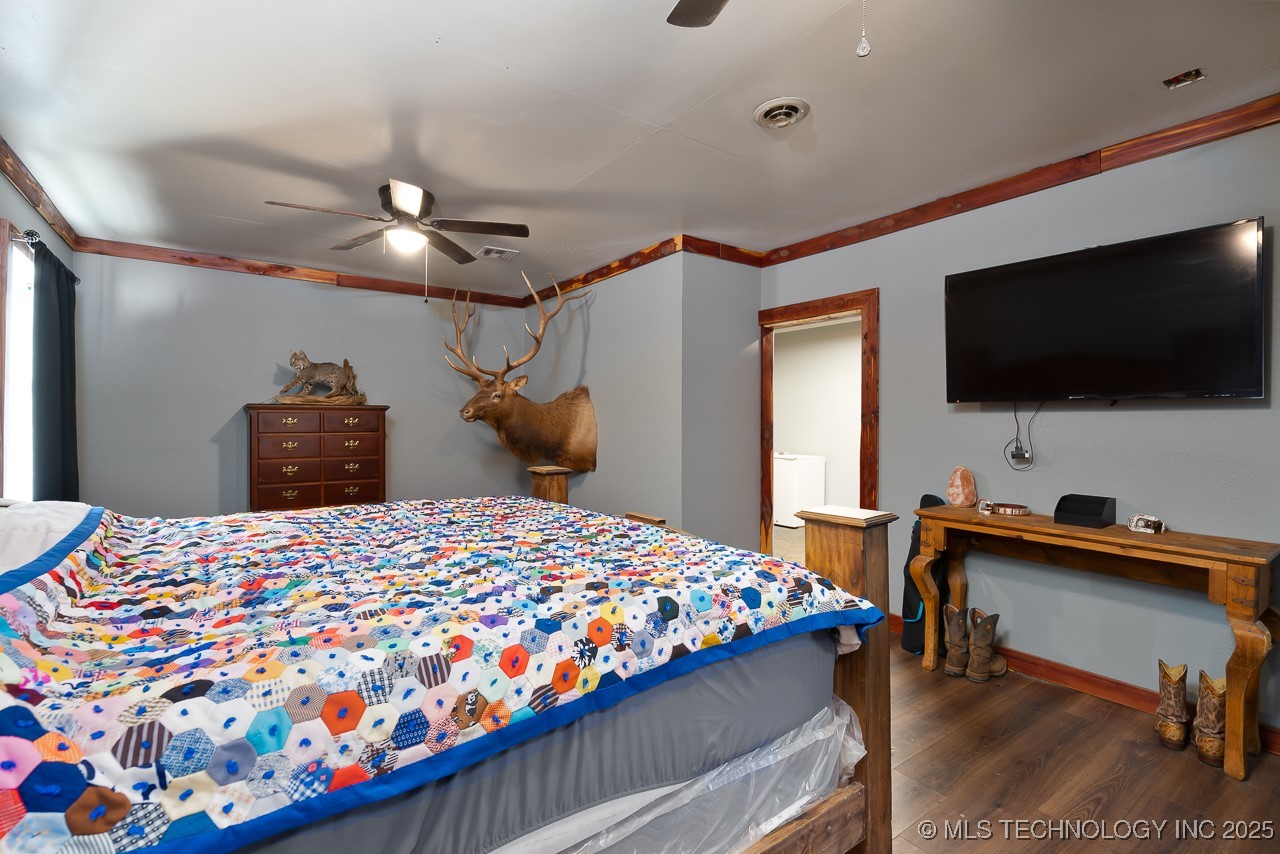 31580 E 684 Drive