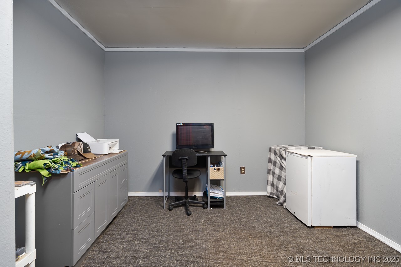 31580 E 684 Drive