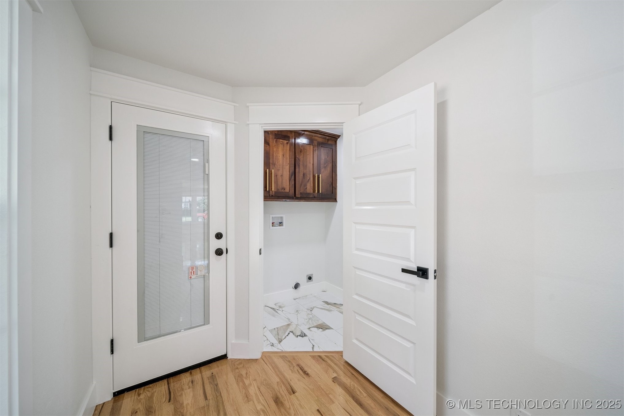 1547 N Columbia Place