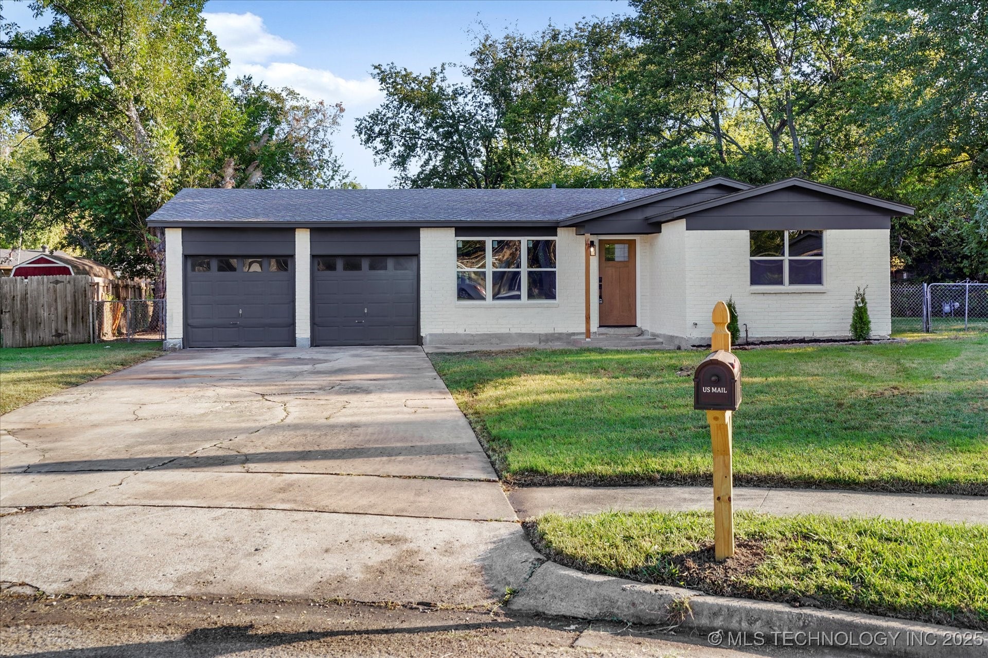 12429 E 18th Place
