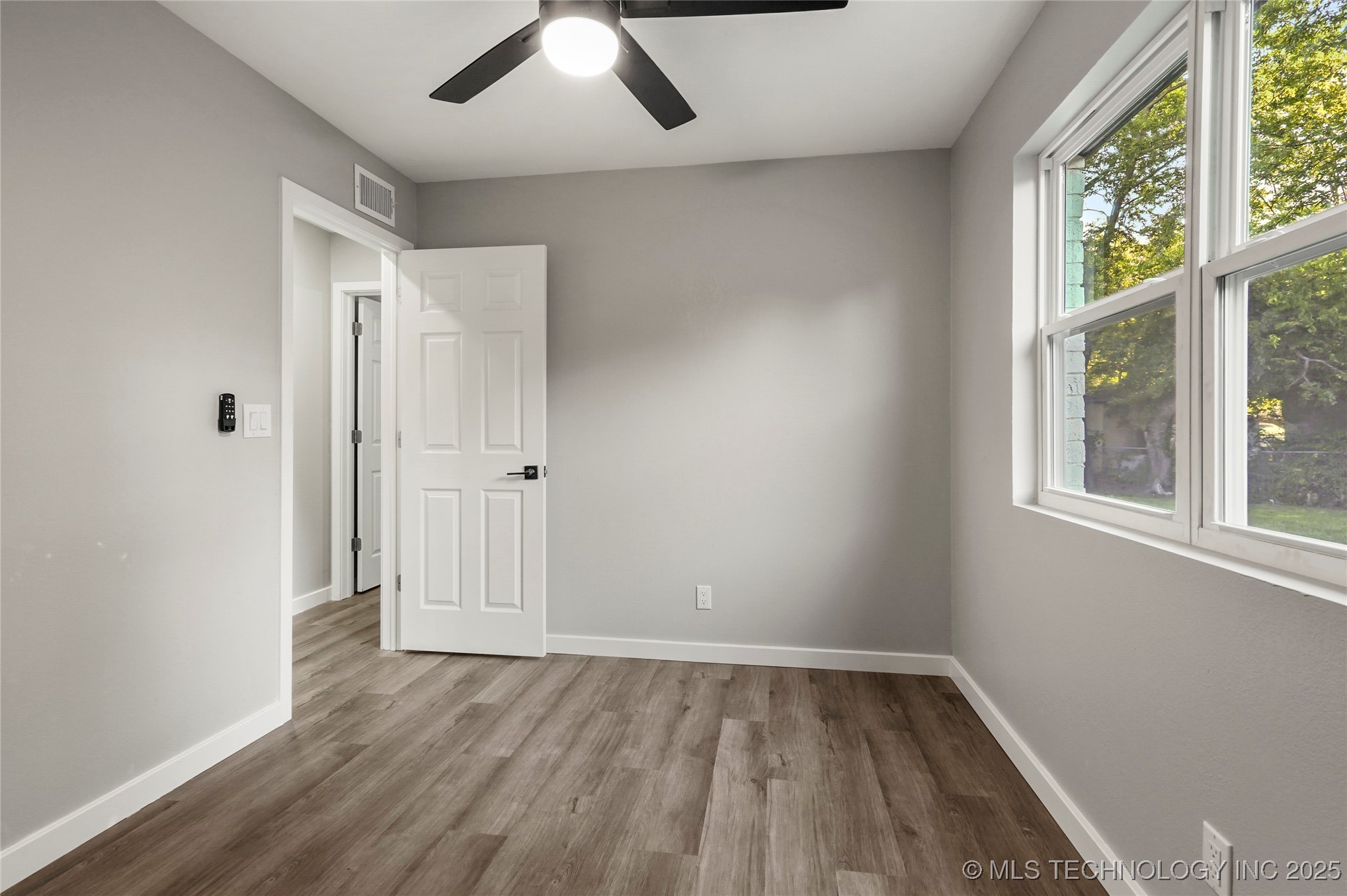 12429 E 18th Place