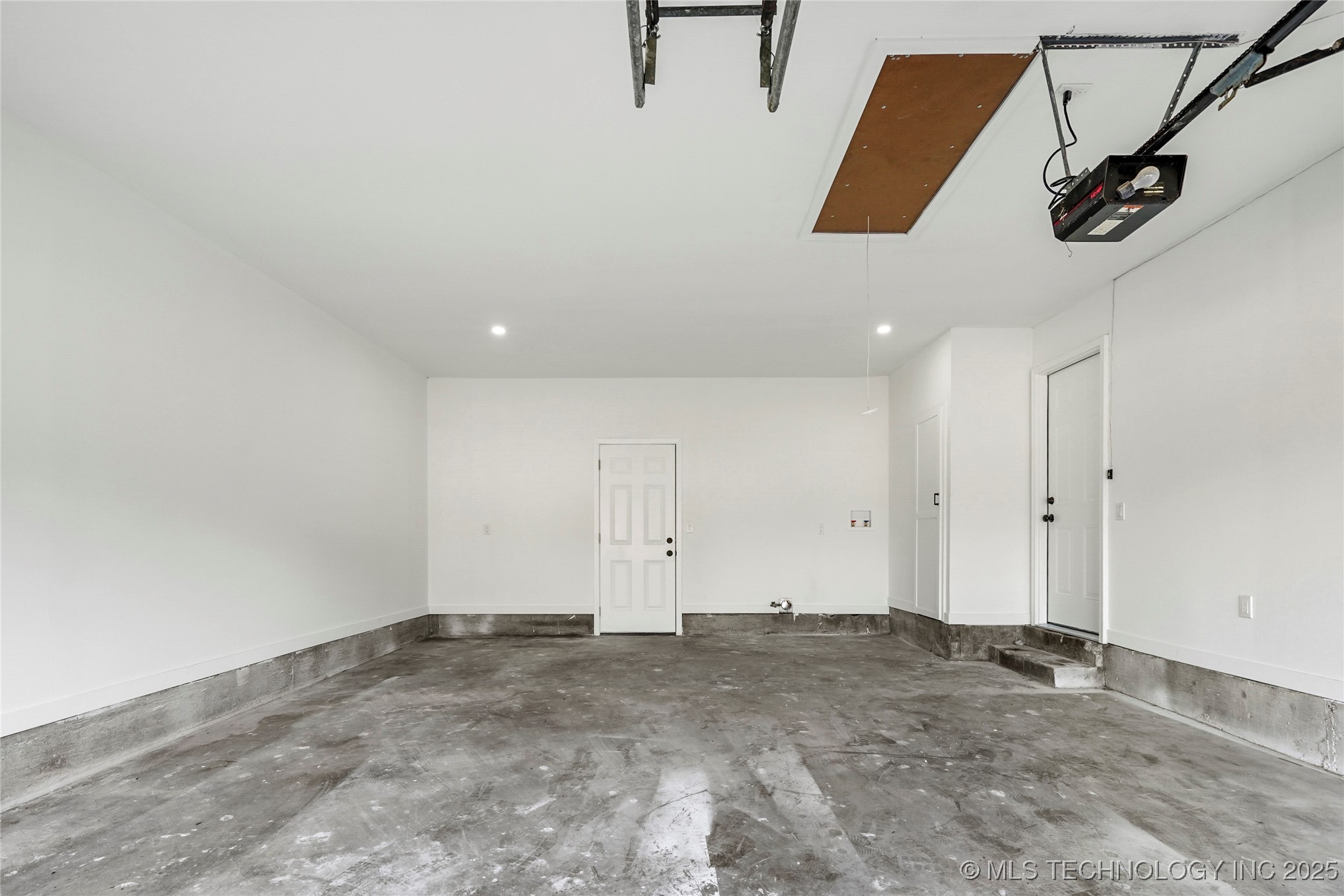 12429 E 18th Place