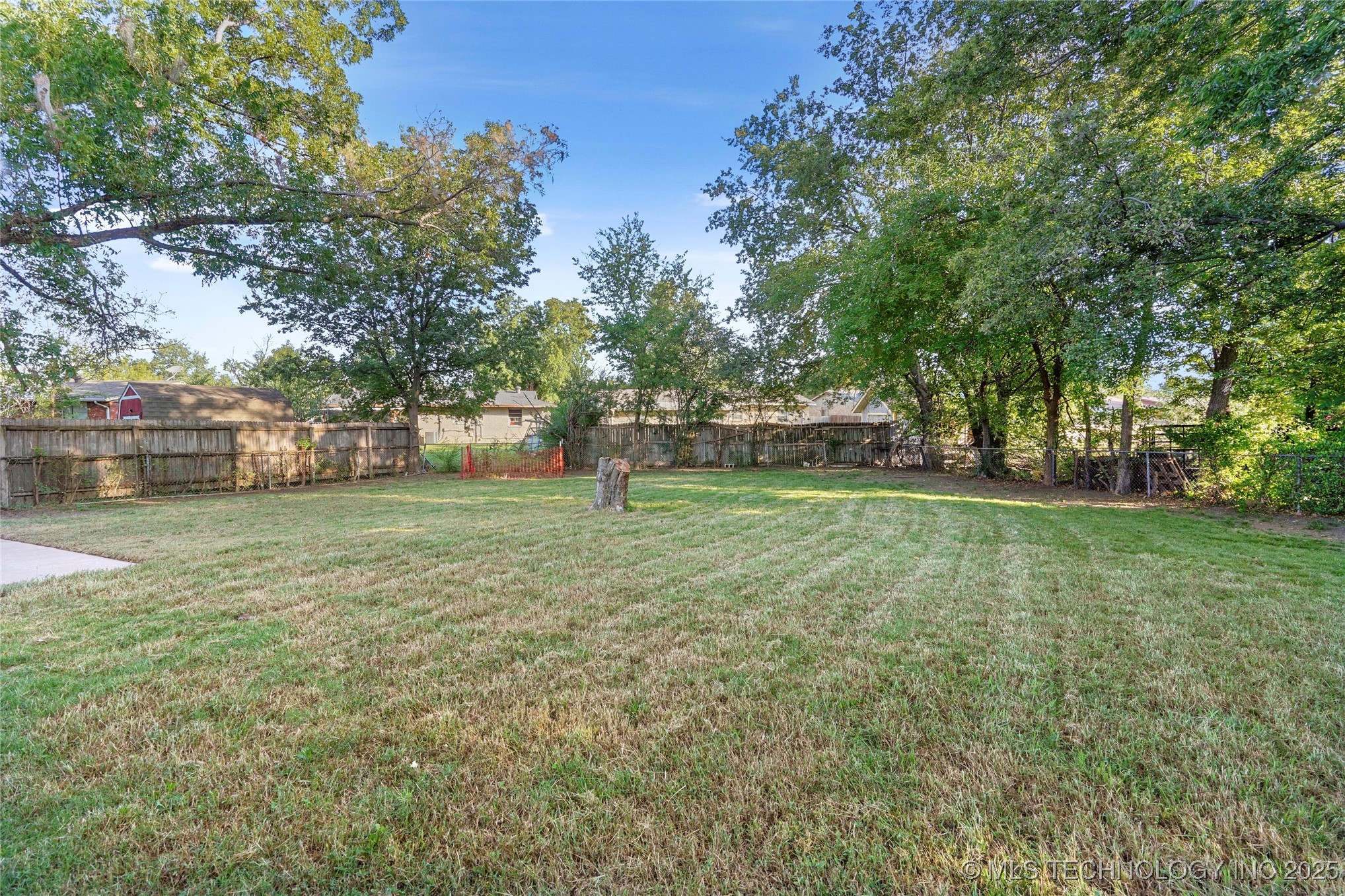 12429 E 18th Place