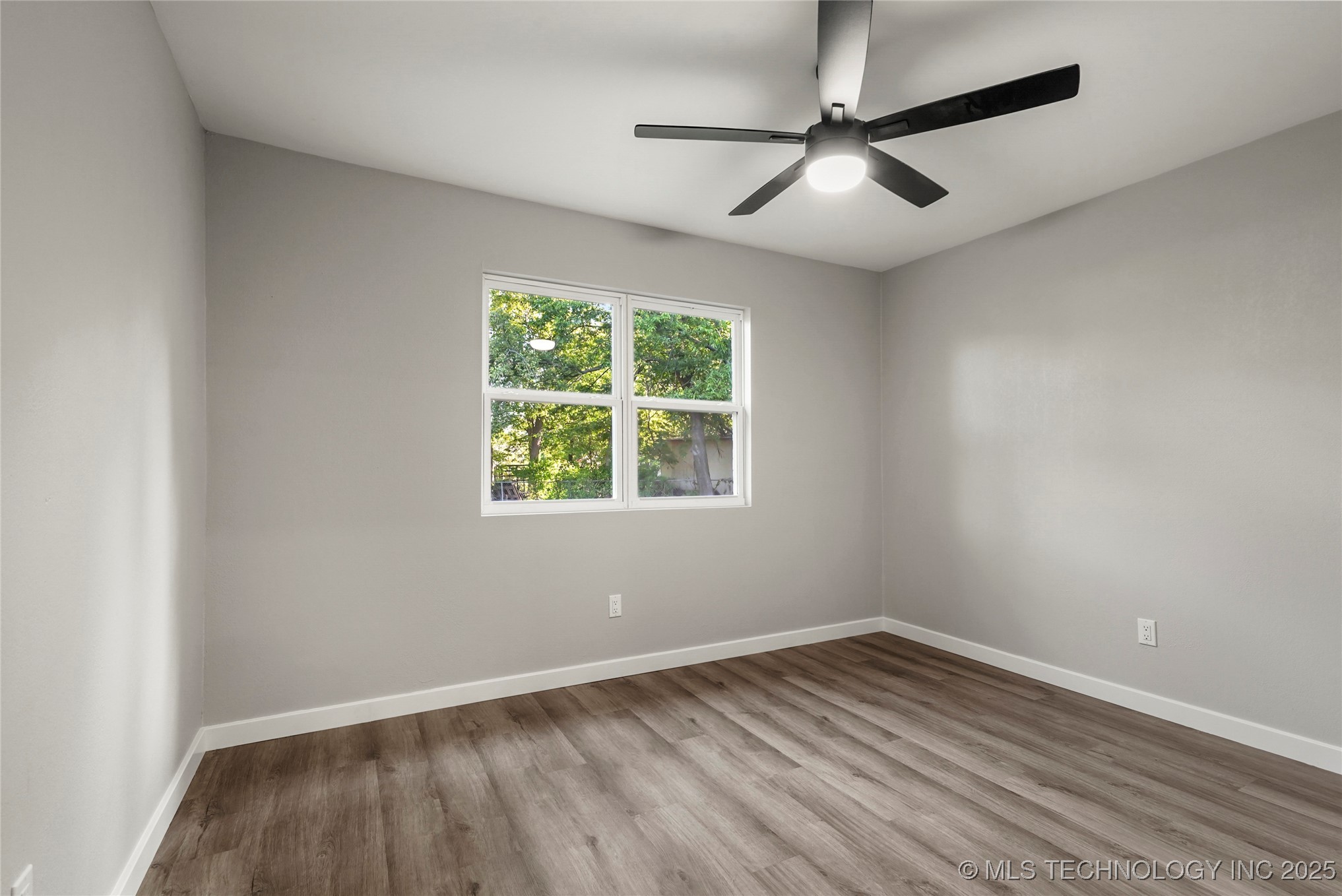 12429 E 18th Place