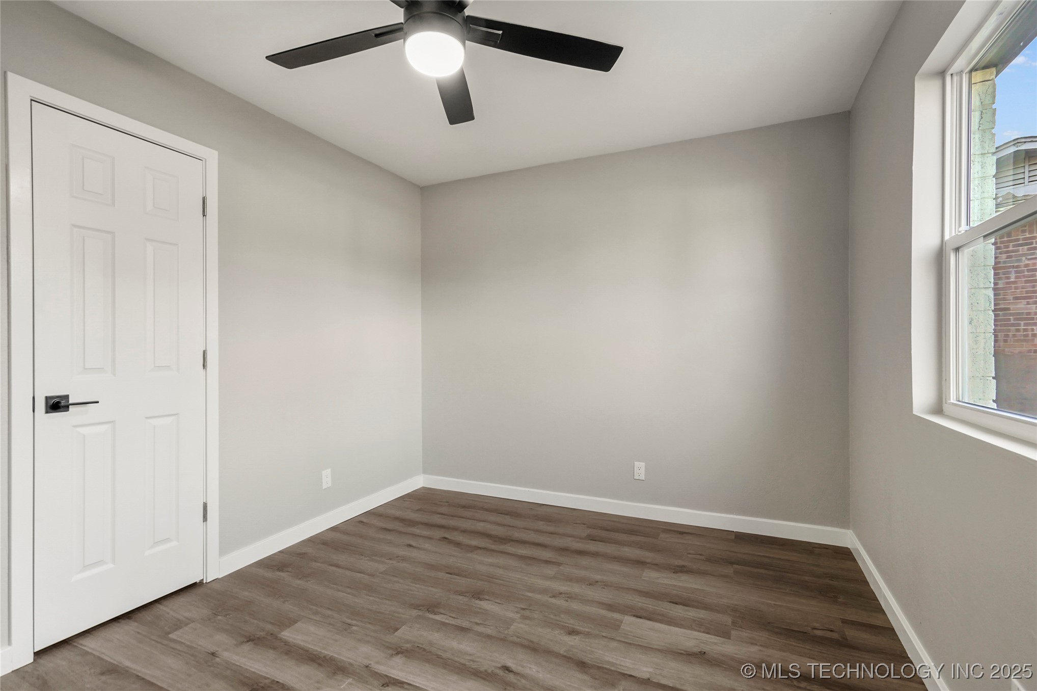12429 E 18th Place
