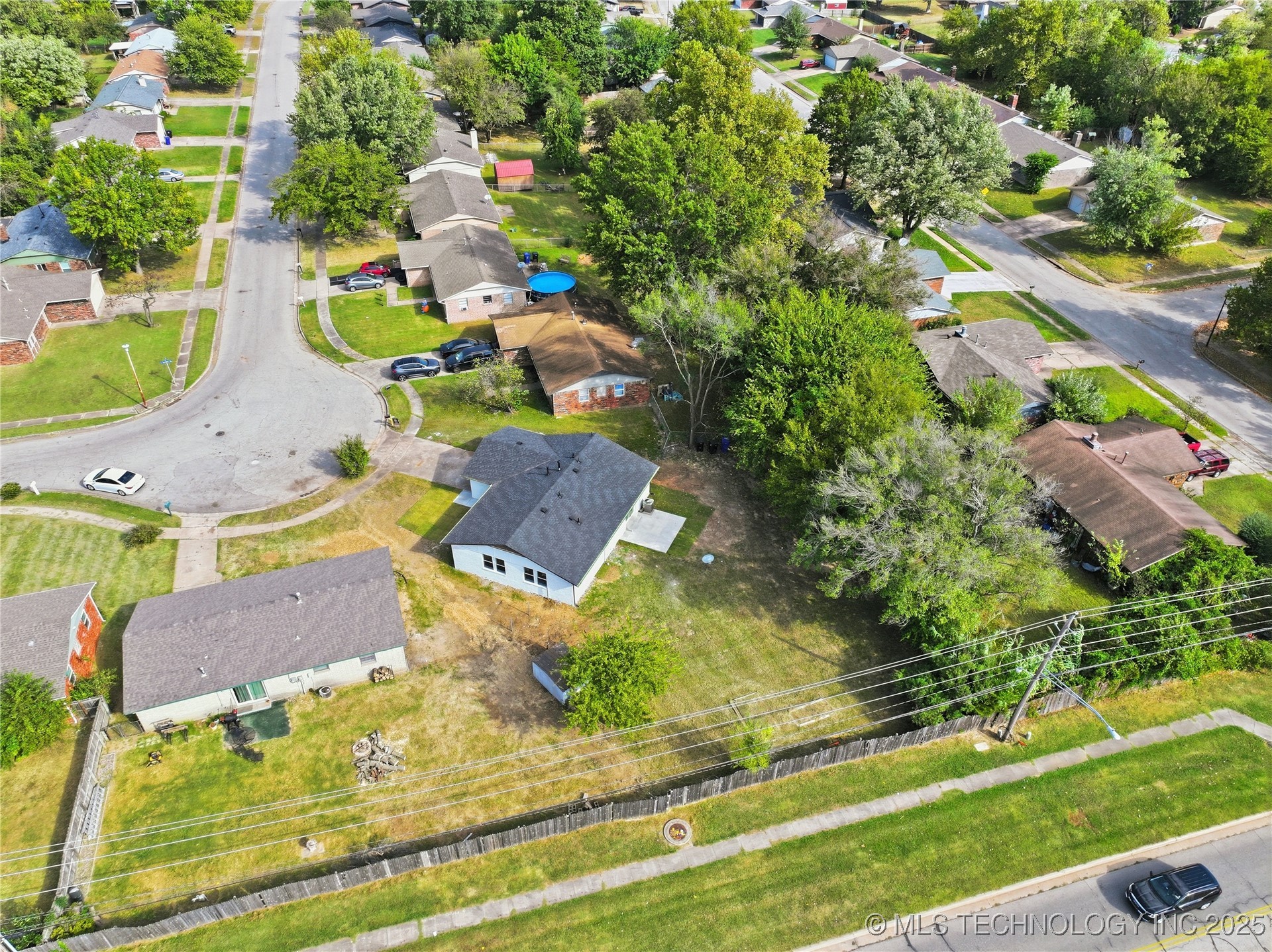 1901 W Vandalia Street