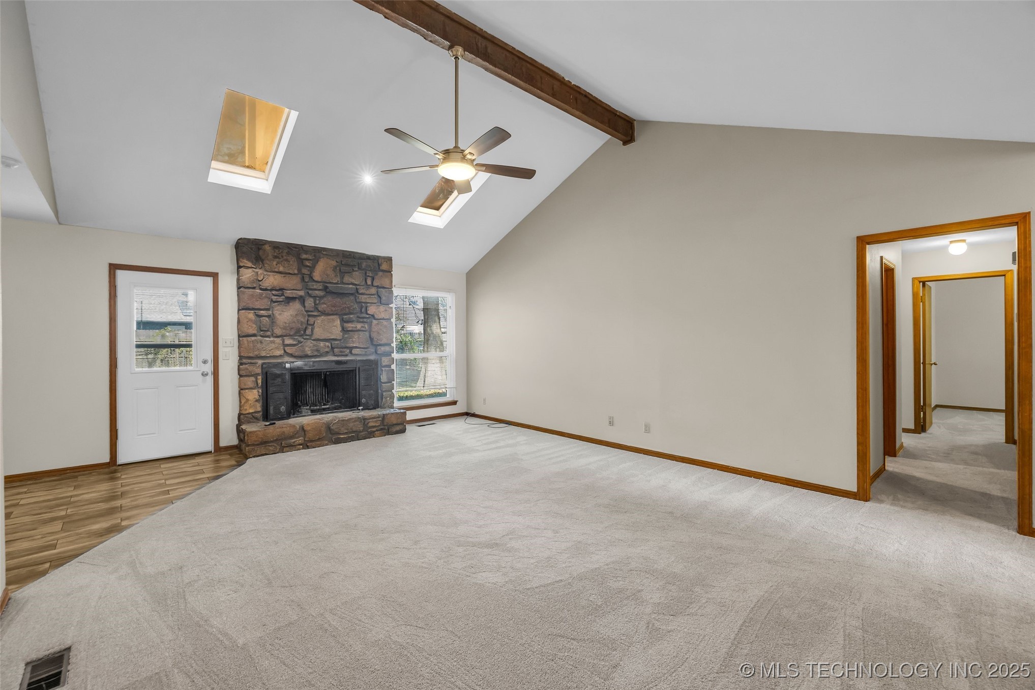 149 W L. Street