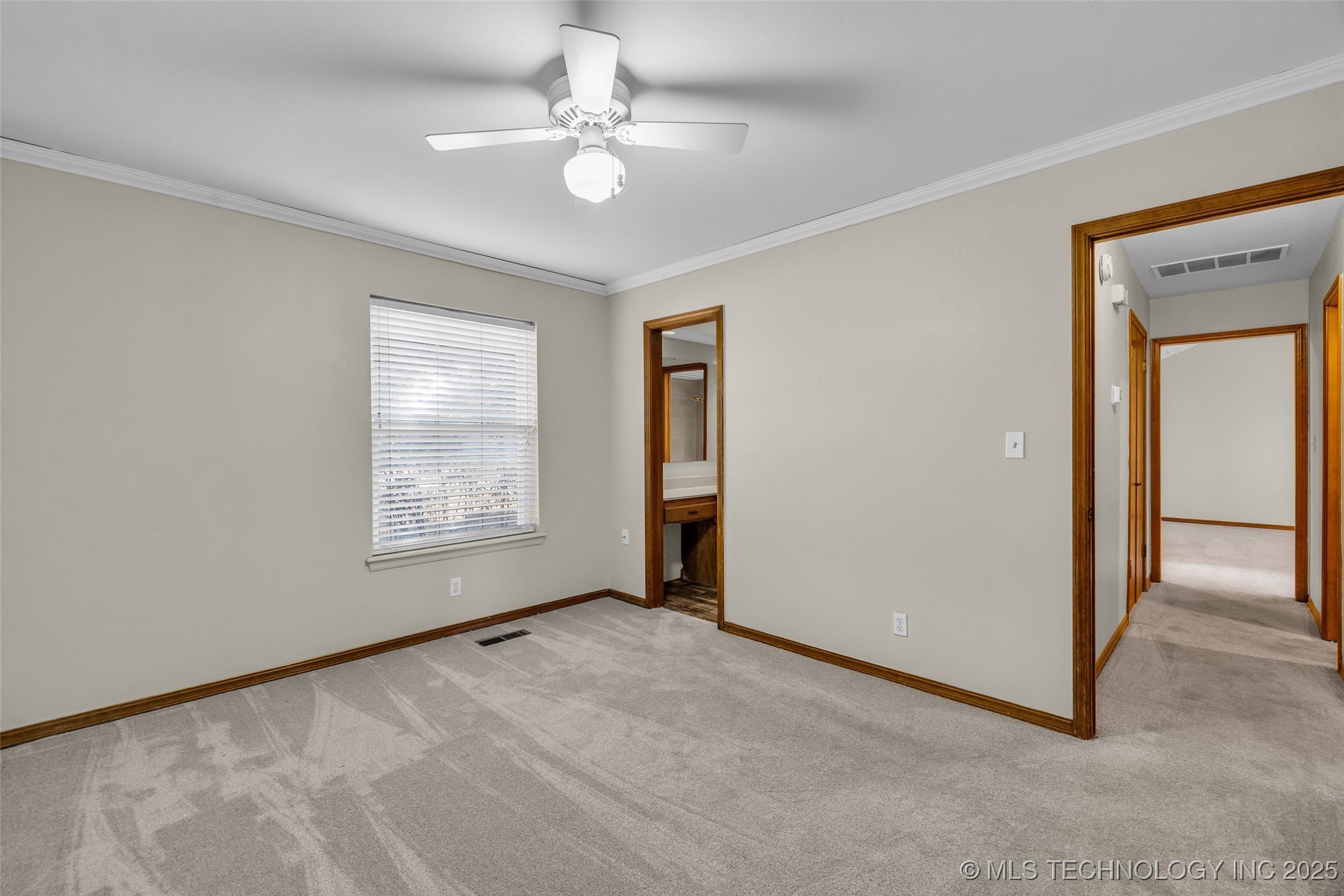 149 W L. Street