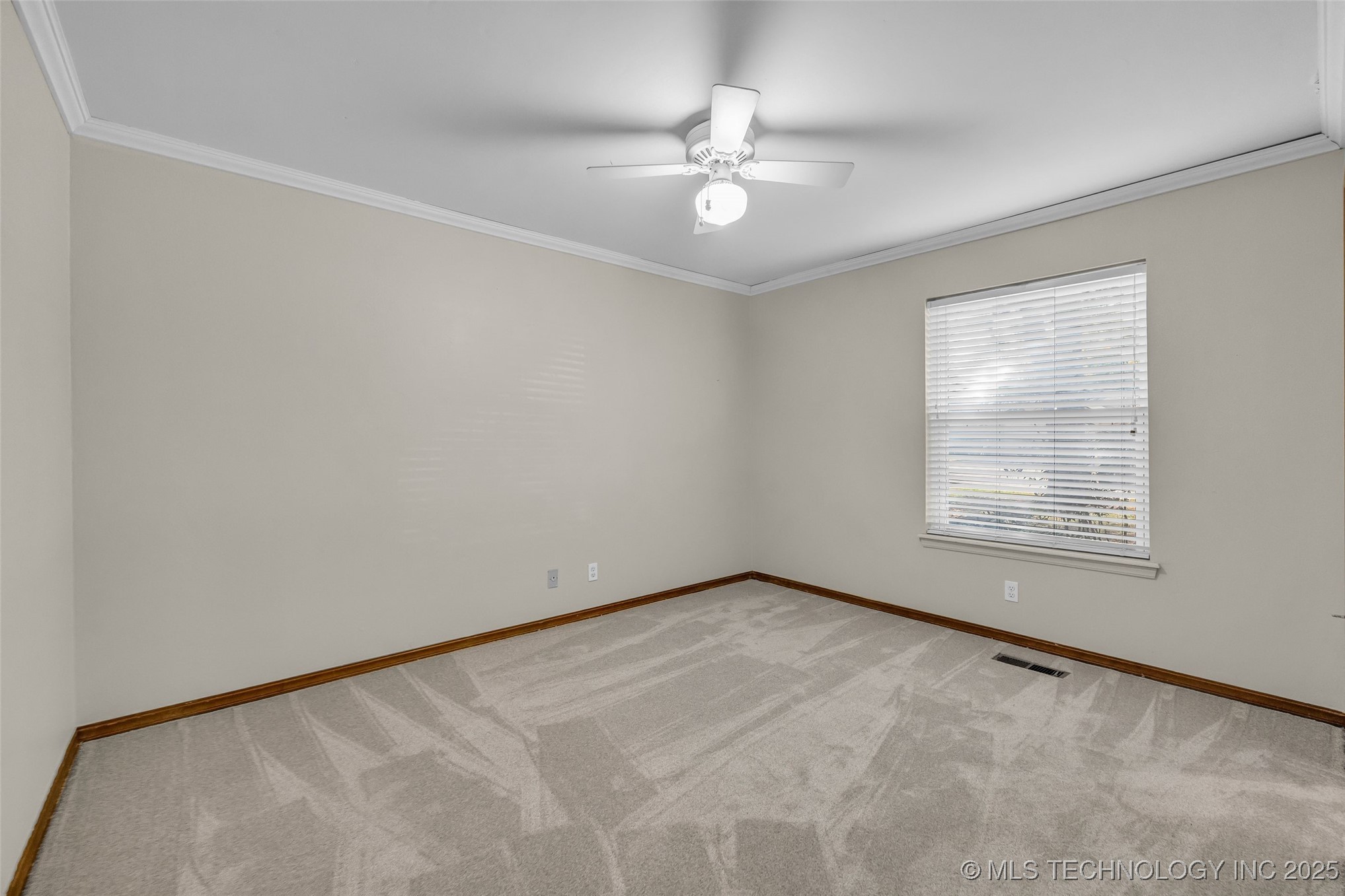 149 W L. Street