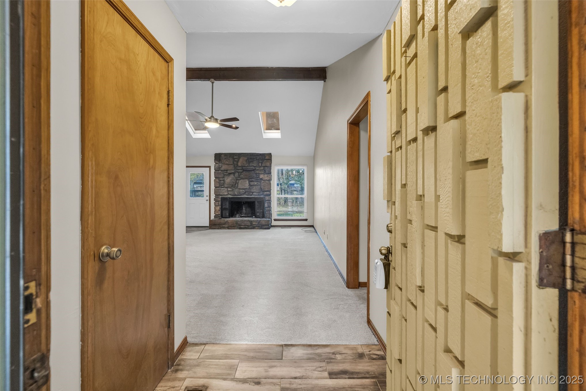 149 W L. Street