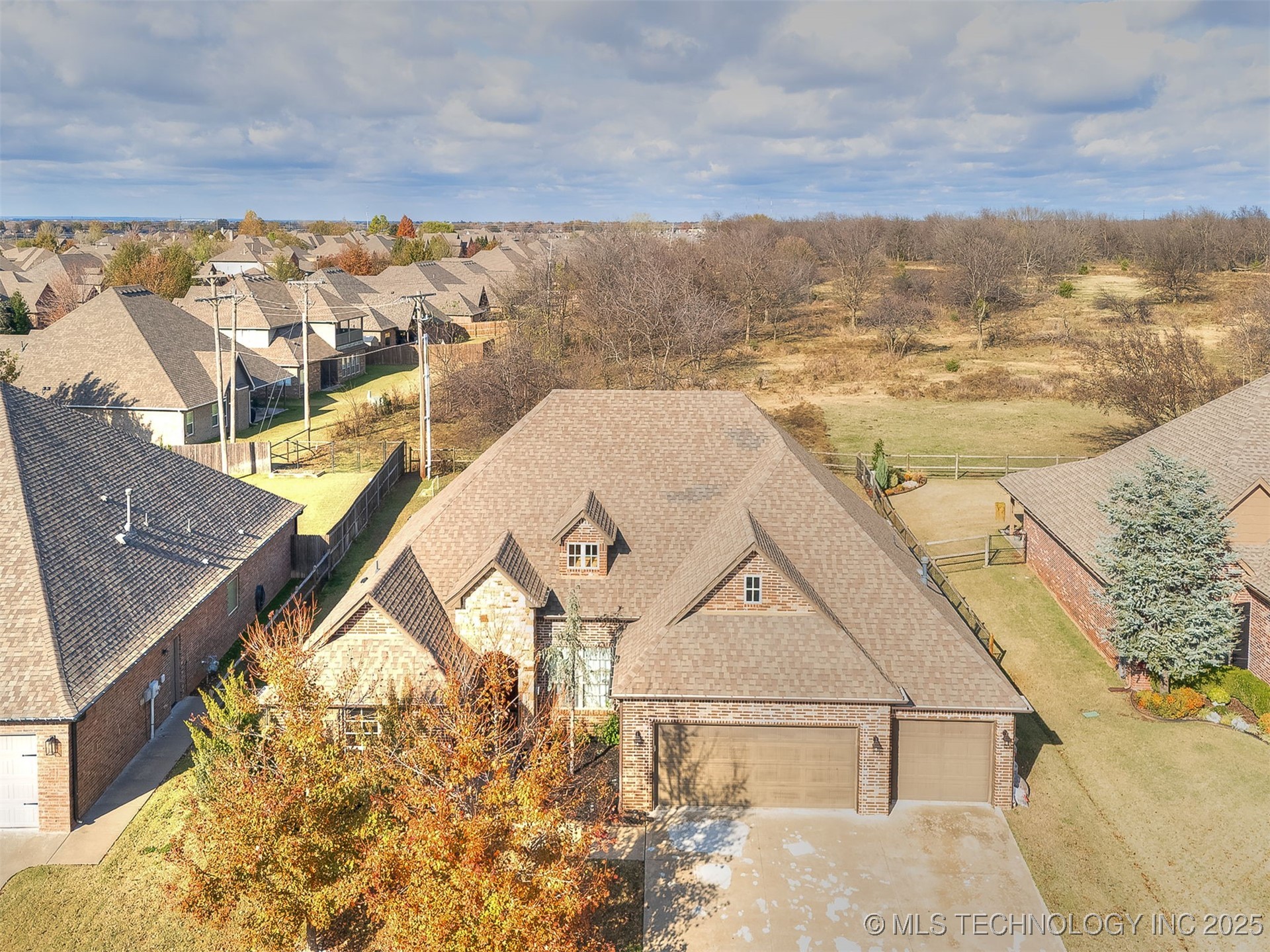 1416 W Ulysses Street