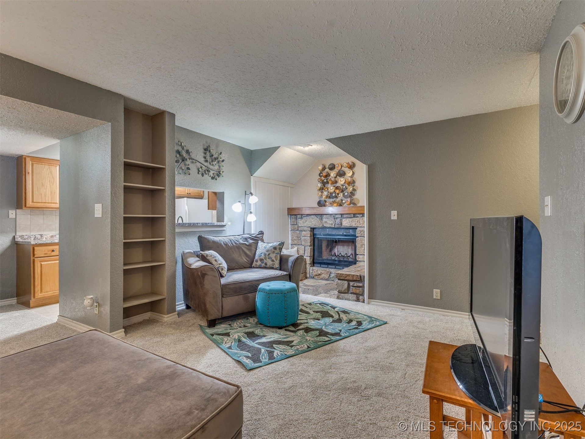 6384 S 80TH East Avenue C-32