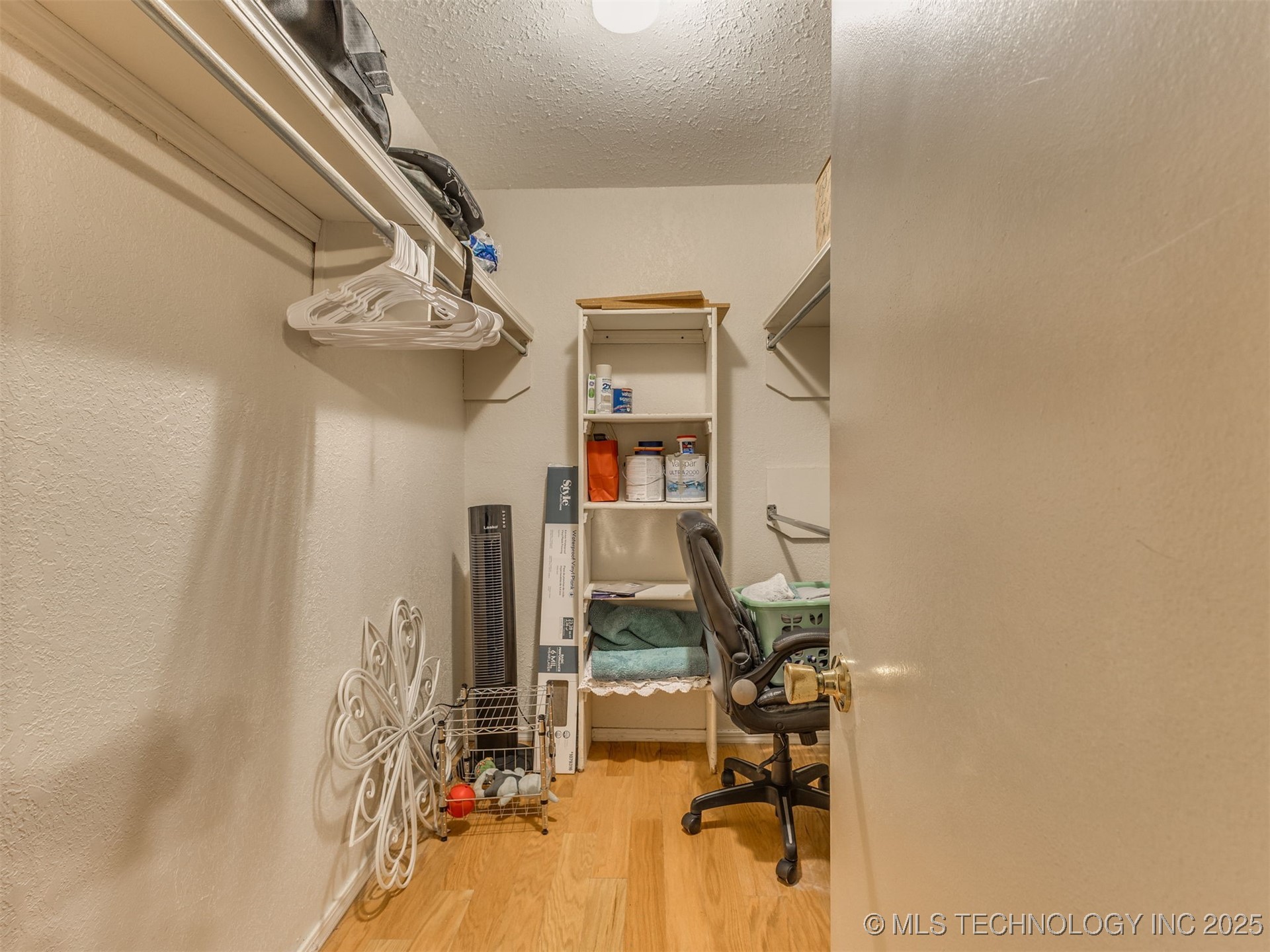 6384 S 80TH East Avenue C-32
