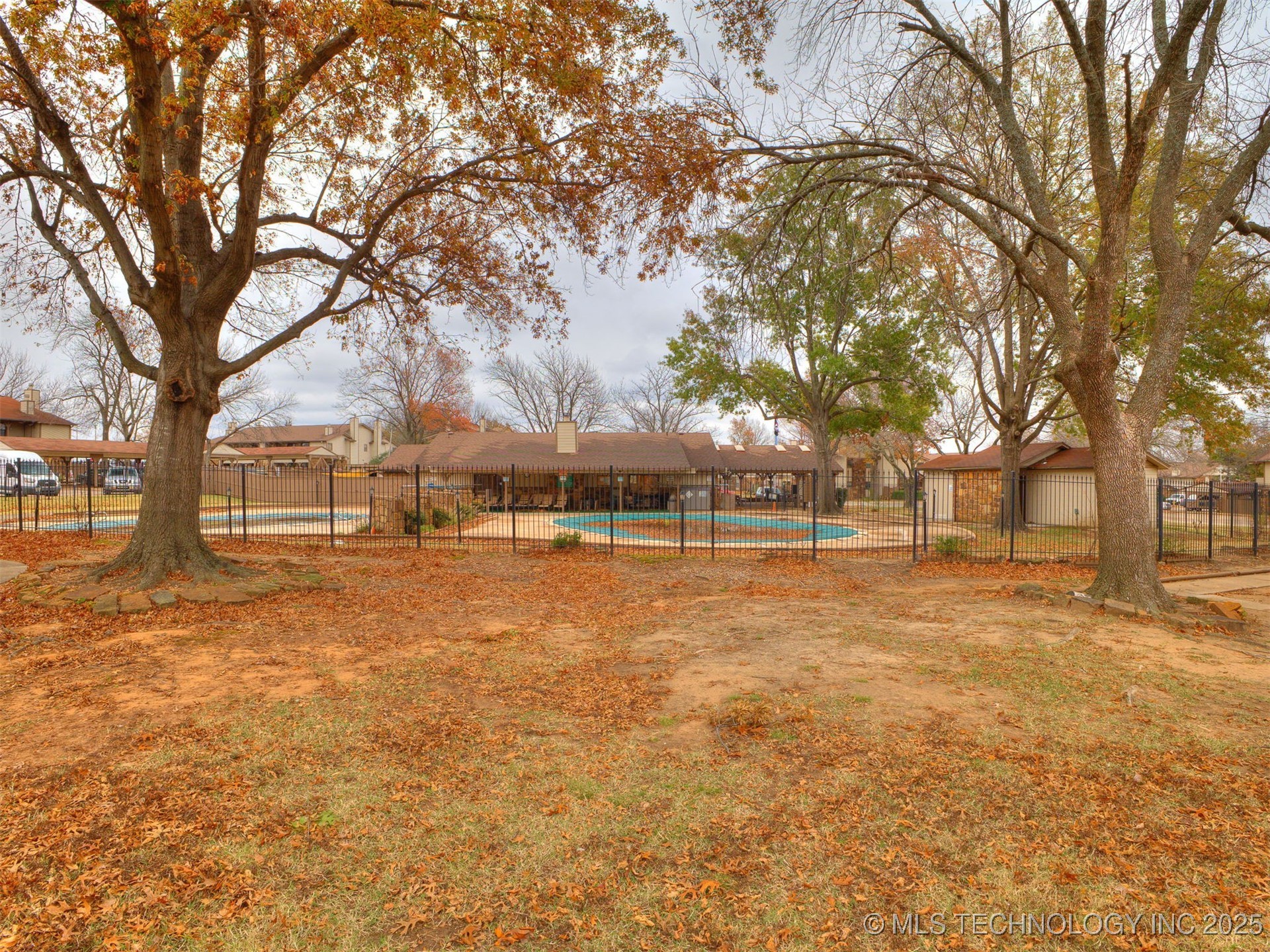 6384 S 80TH East Avenue C-32