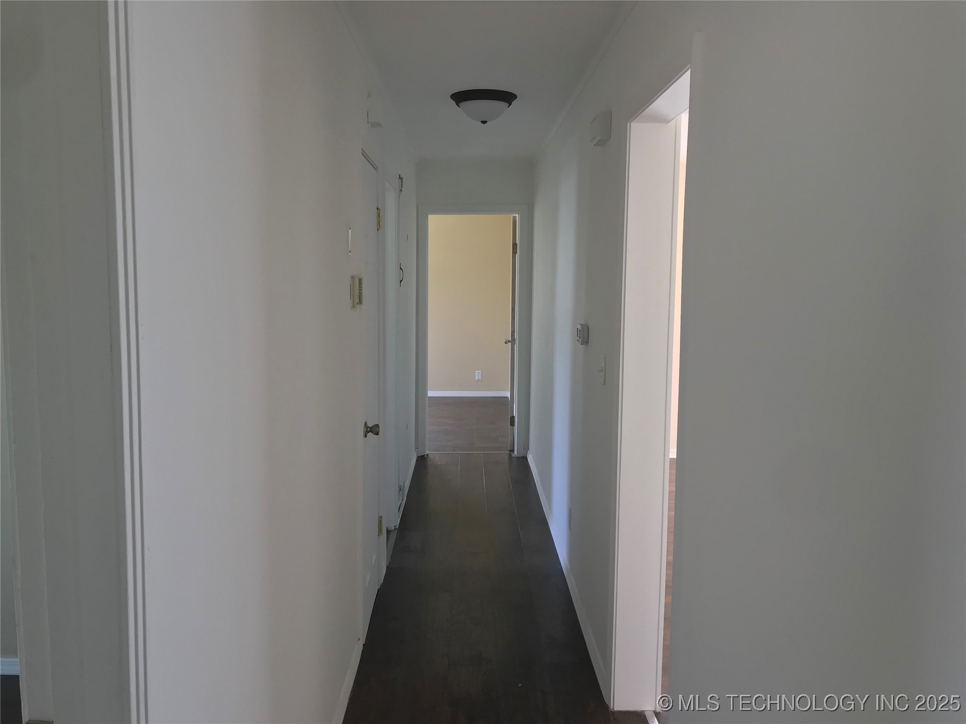 408 E 40th Place North