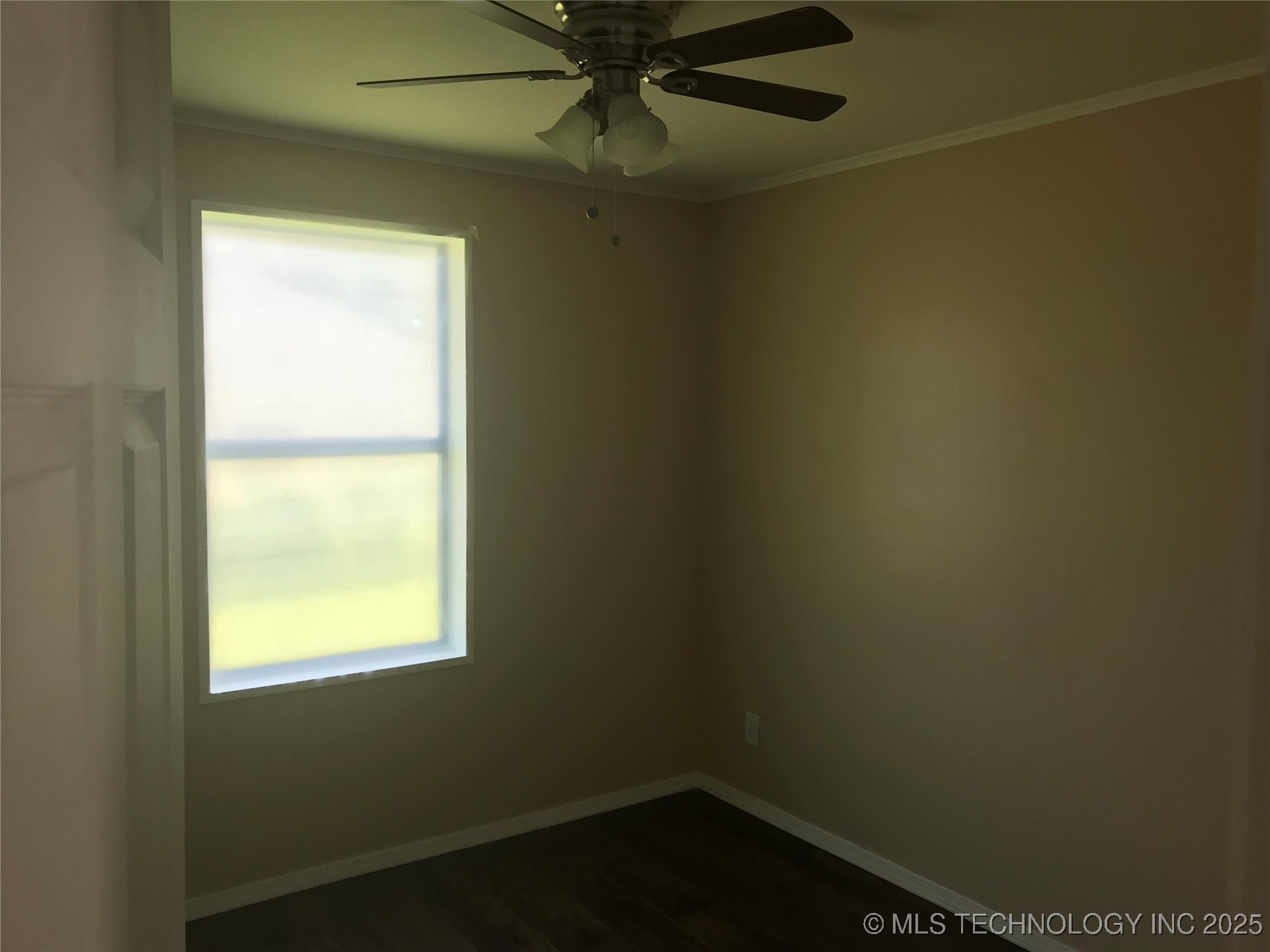 408 E 40th Place North