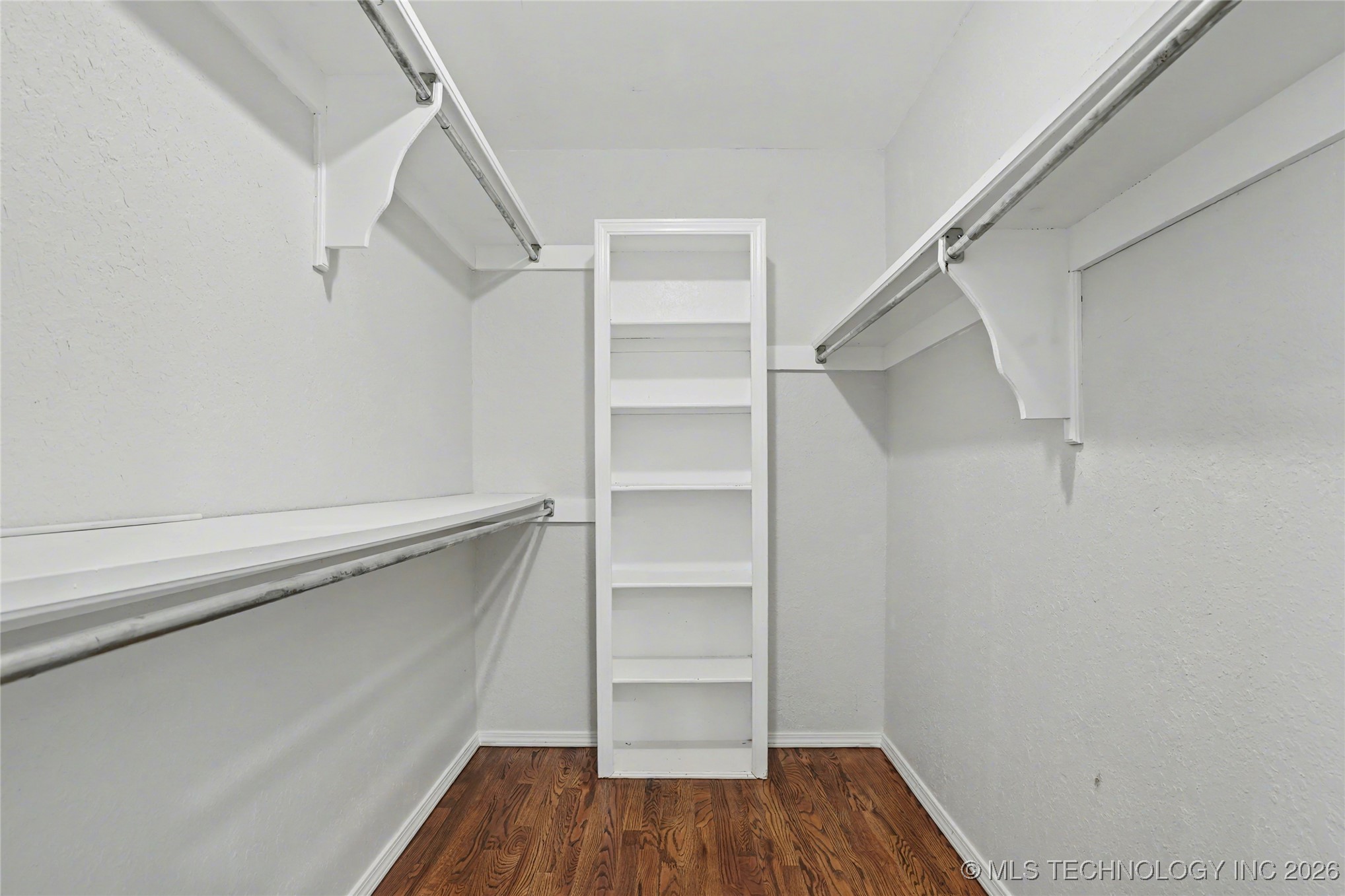 4205 E 52nd Street