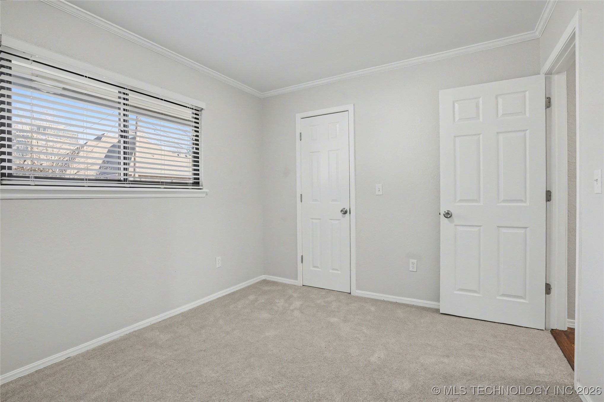 4205 E 52nd Street