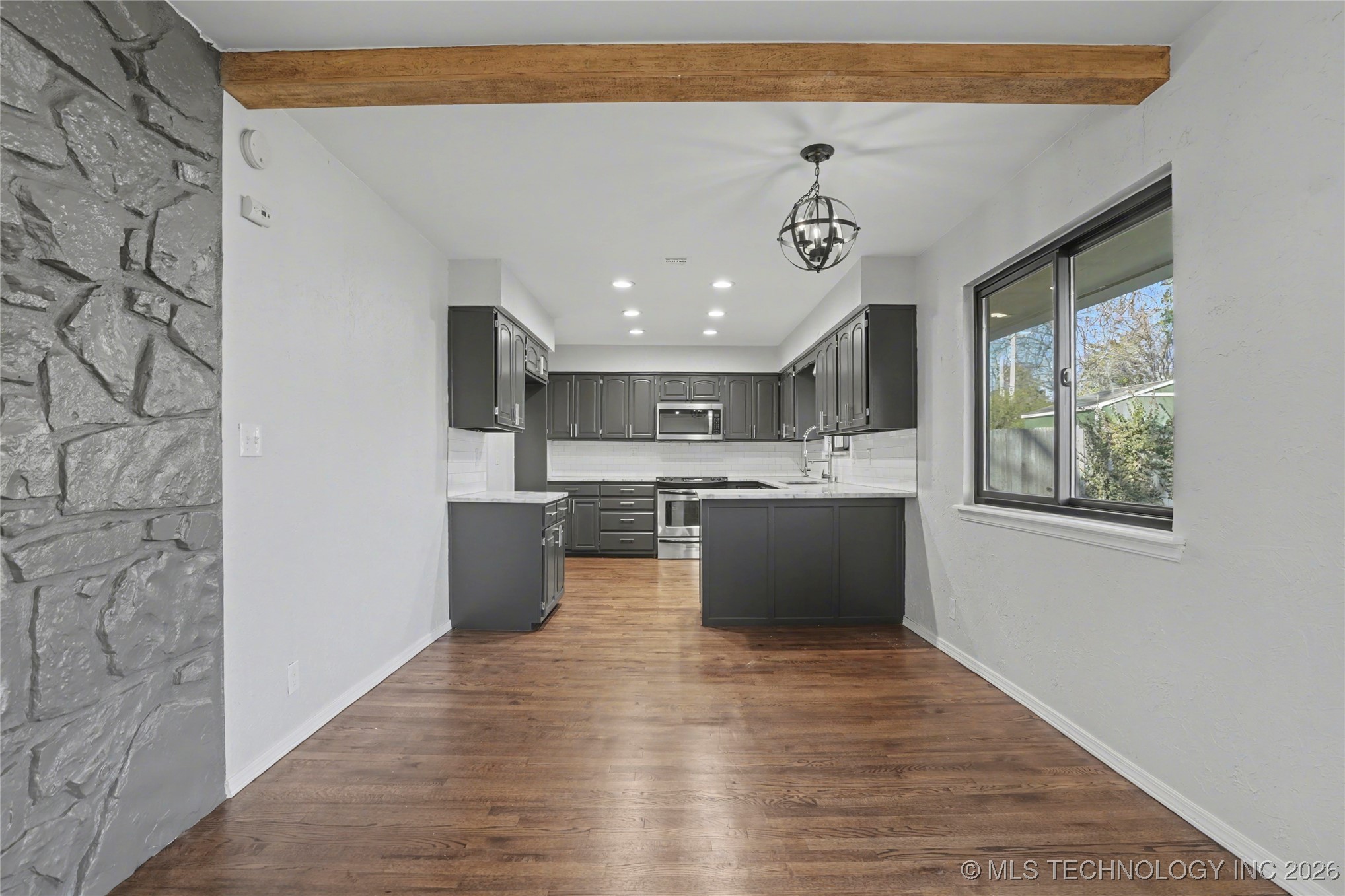 4205 E 52nd Street