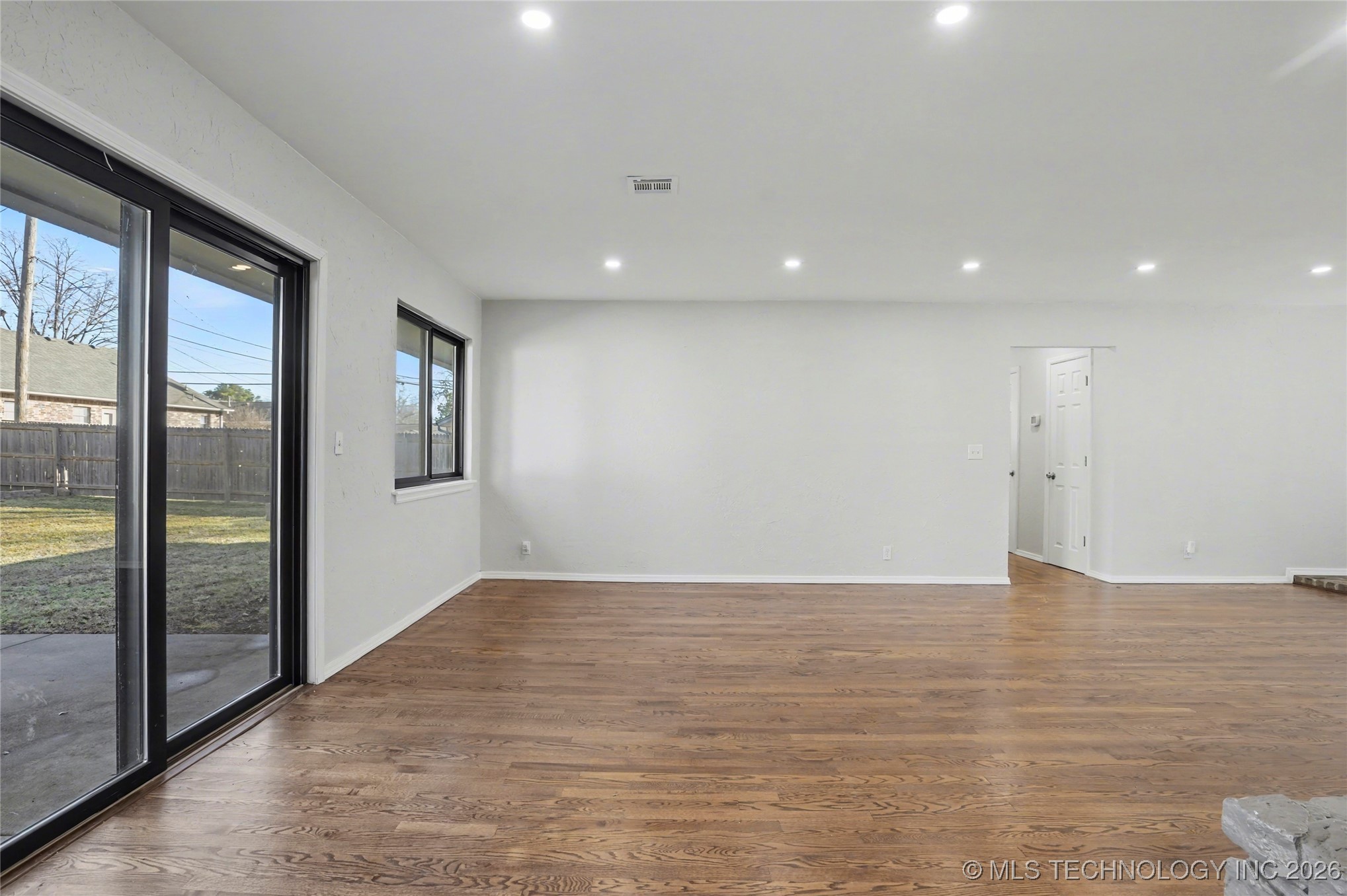 4205 E 52nd Street