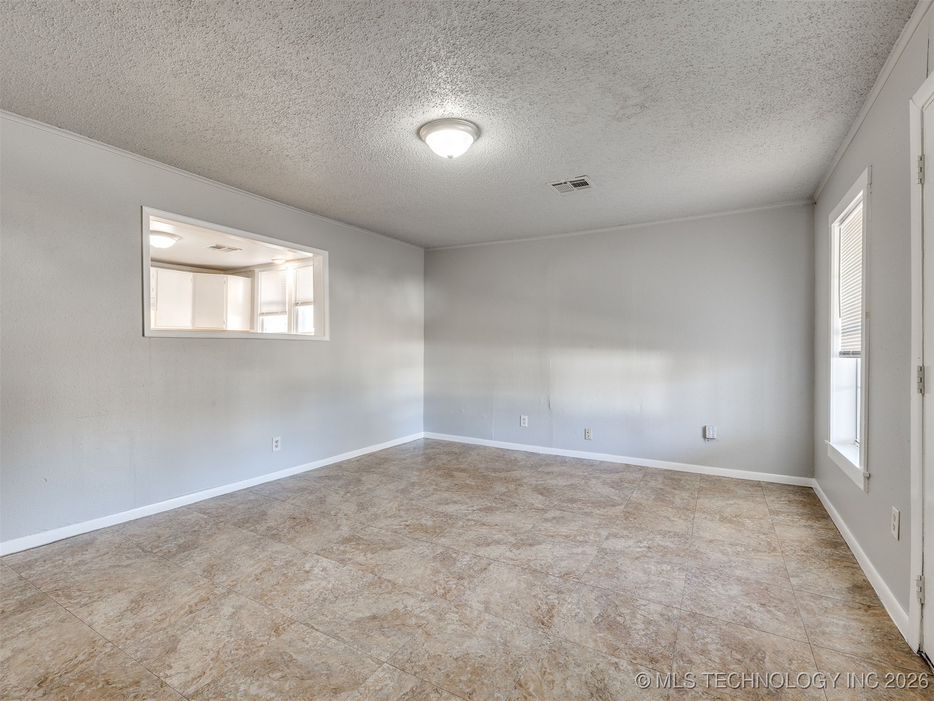4138 W 8th Street