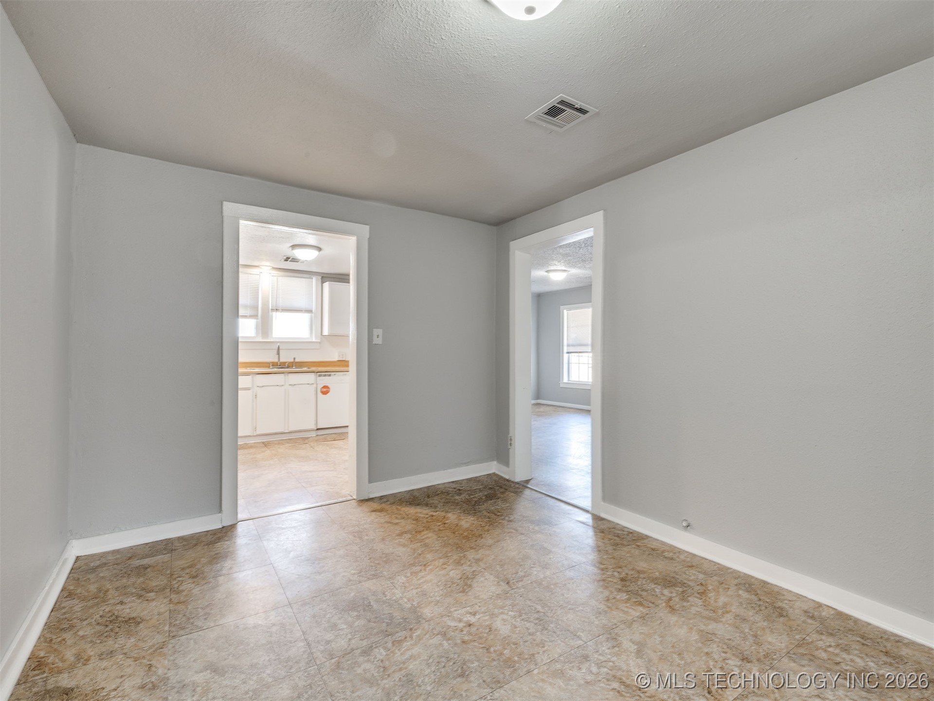 4138 W 8th Street