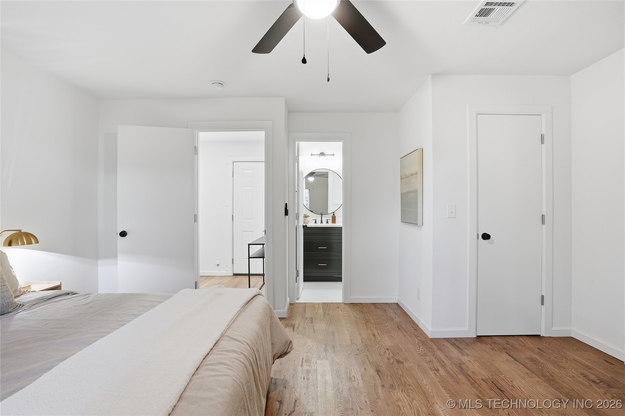 1416 E 50th Street