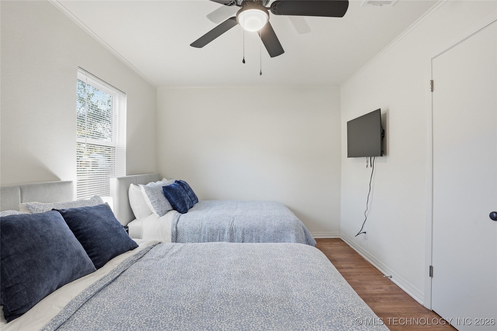 1416 E 50th Street