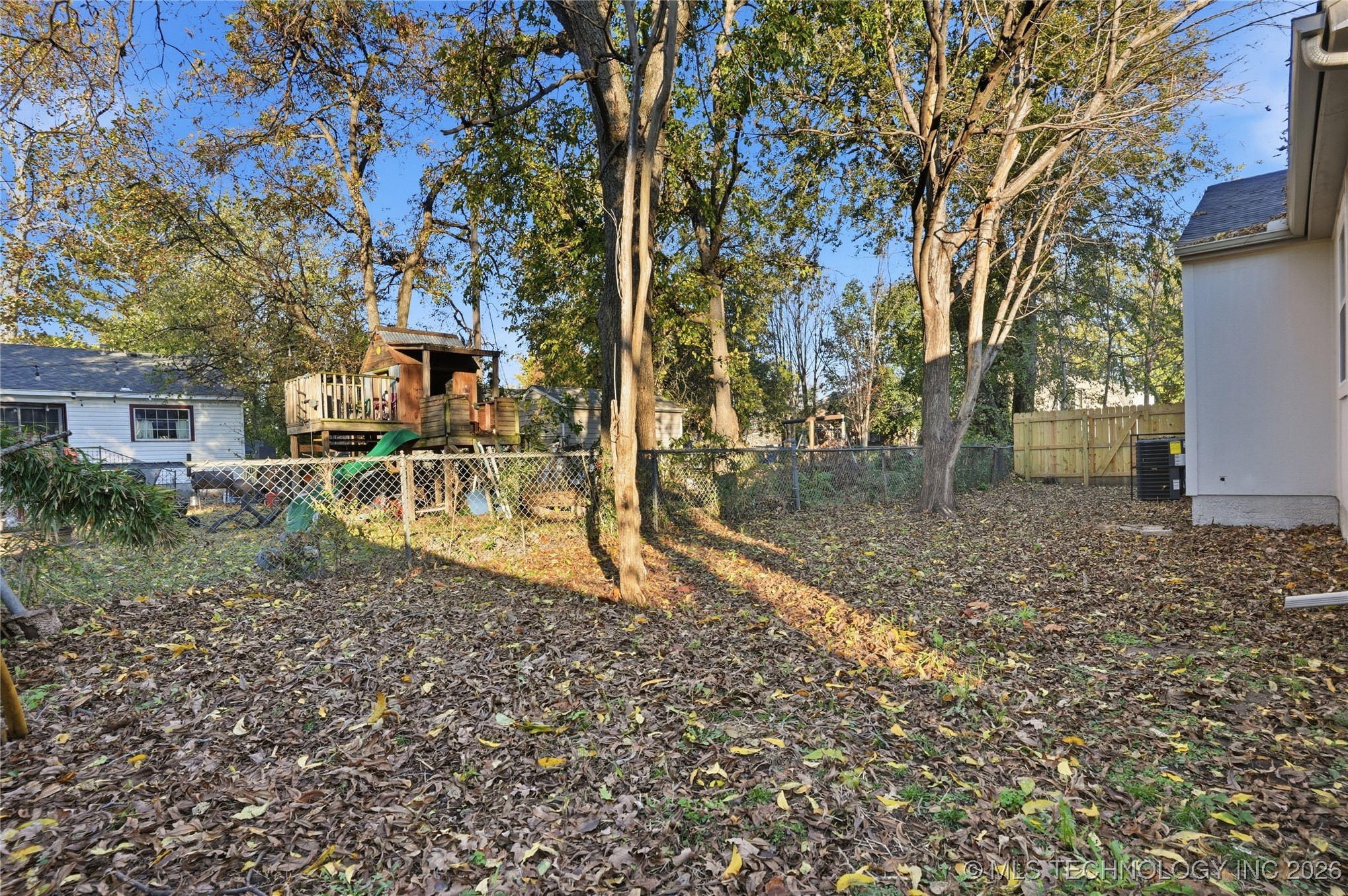 1416 E 50th Street