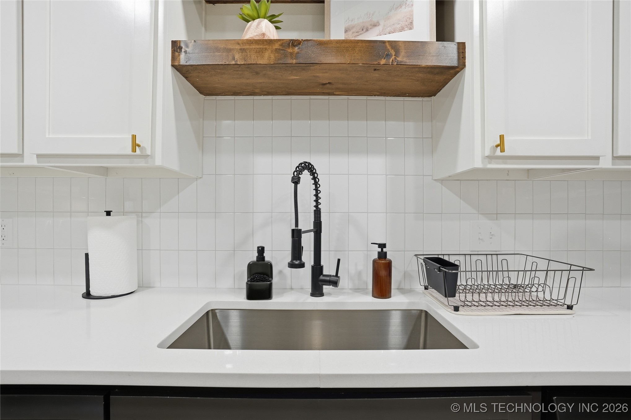 1416 E 50th Street