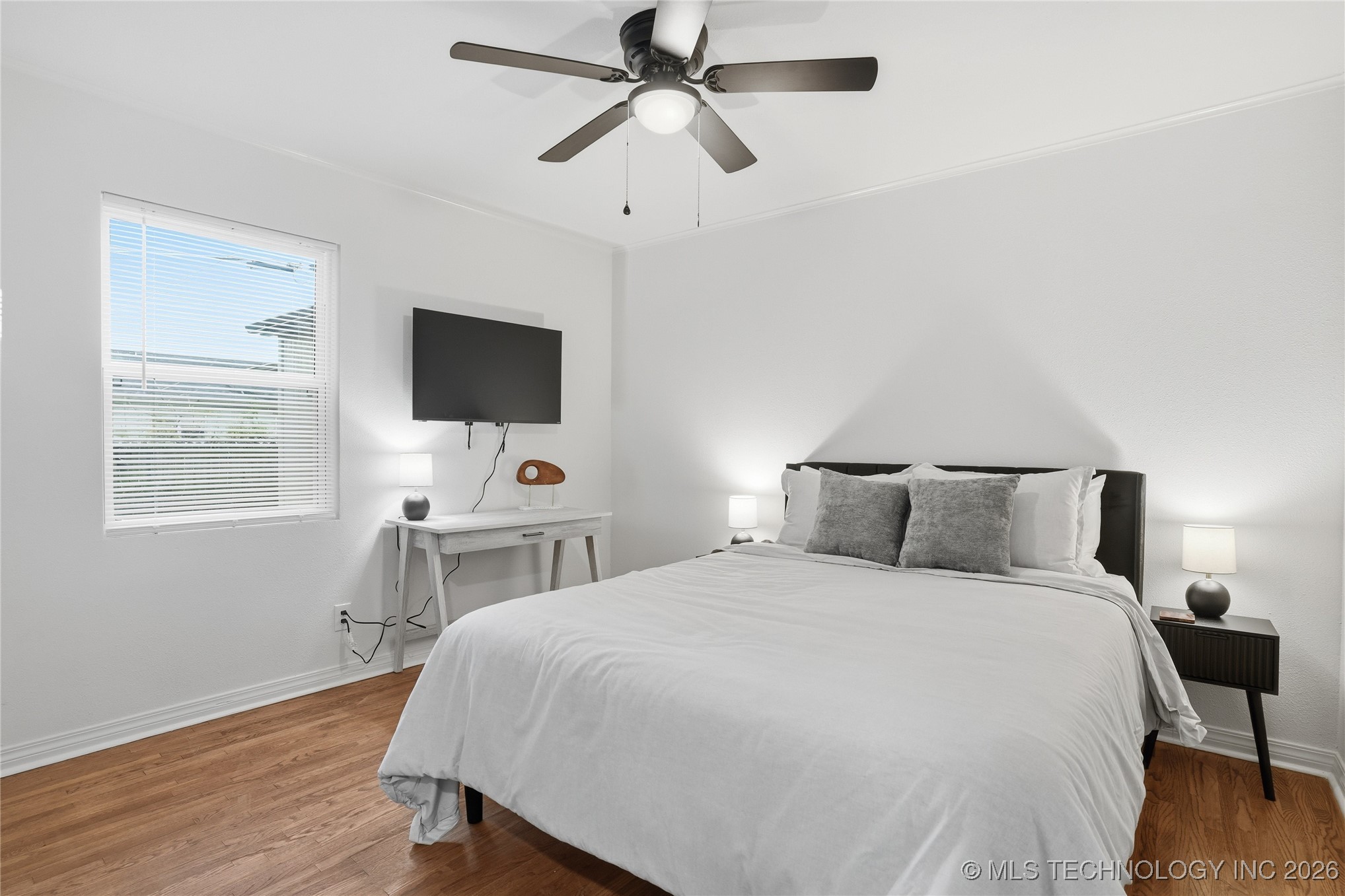 1416 E 50th Street