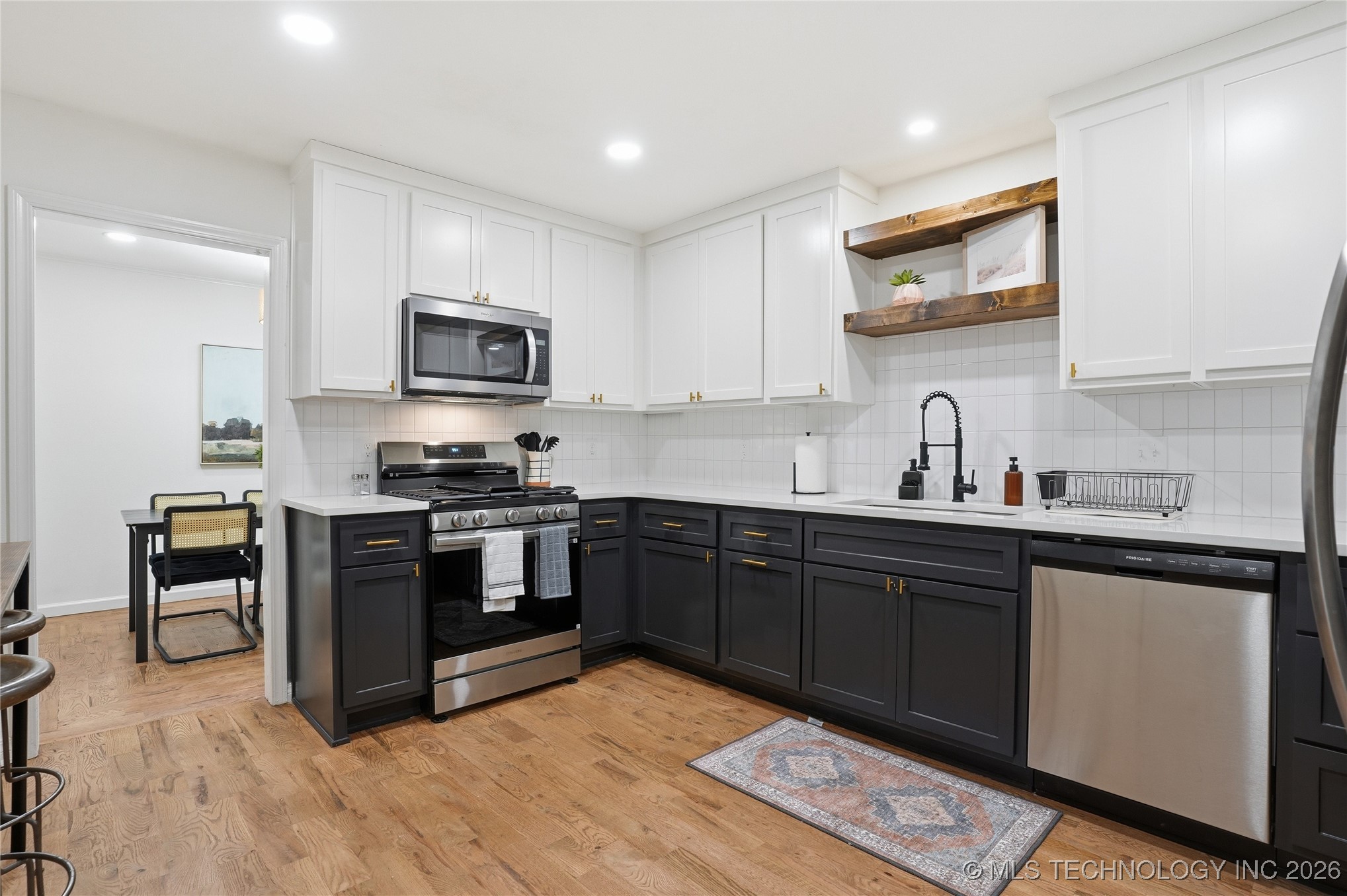 1416 E 50th Street