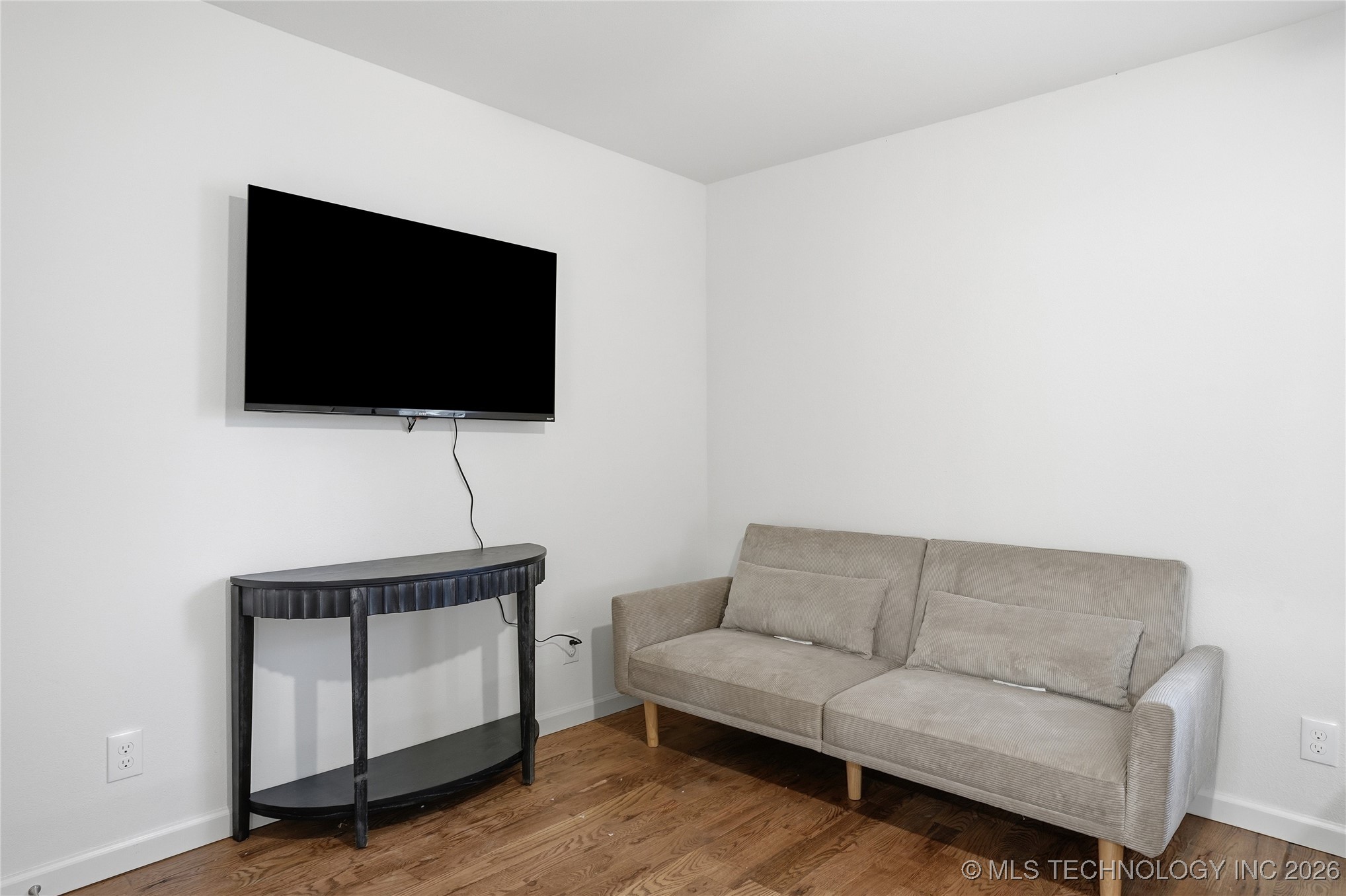 1416 E 50th Street