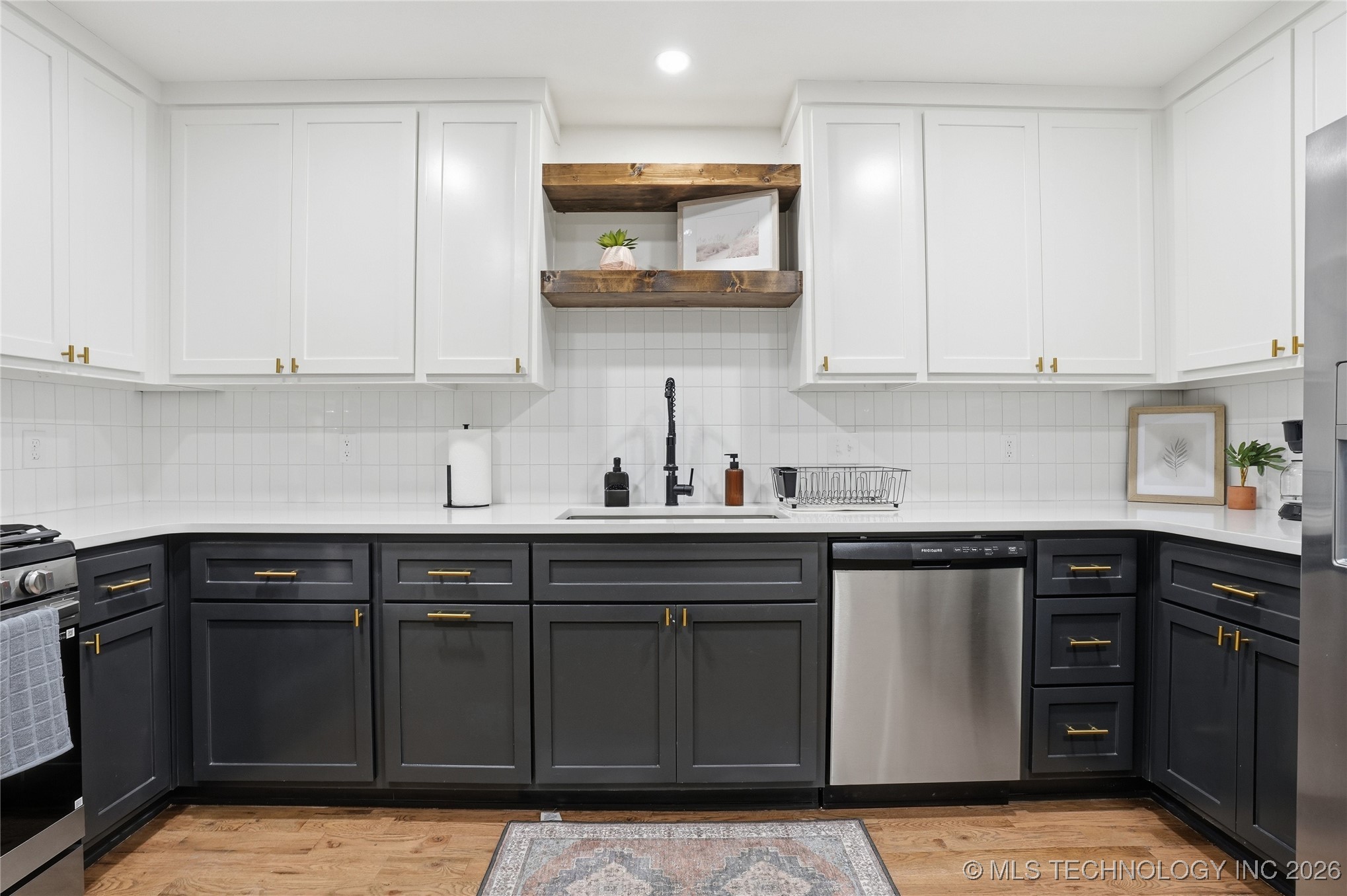 1416 E 50th Street