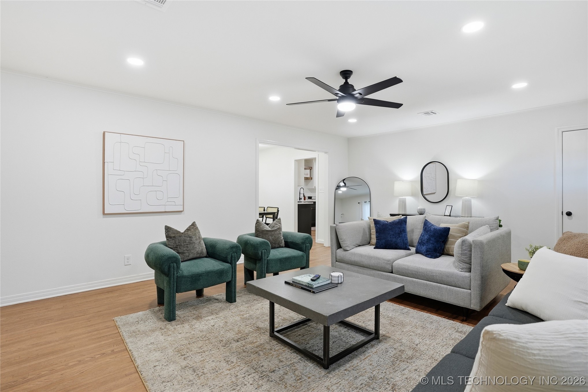 1416 E 50th Street
