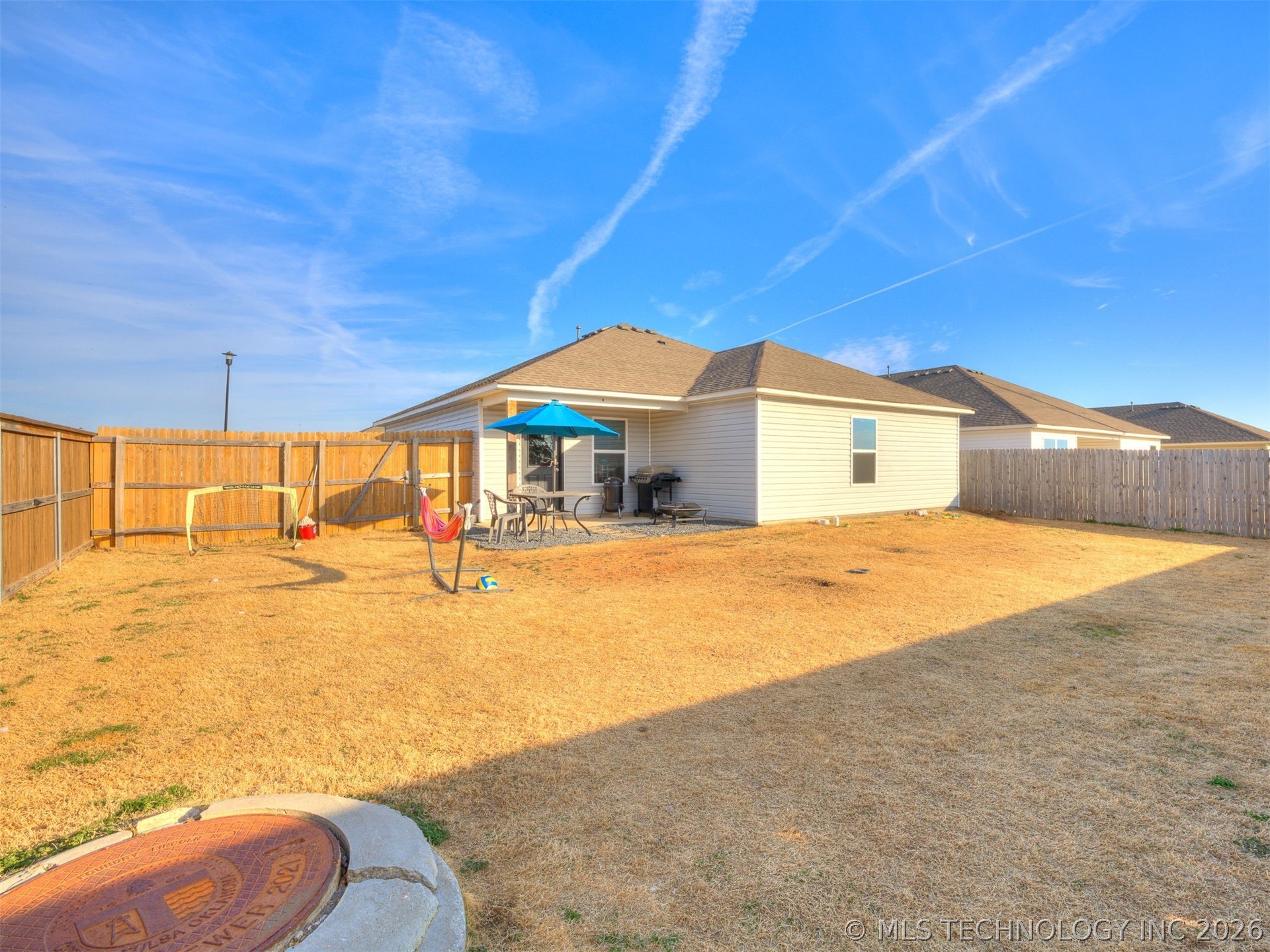 3804 S 146 East Avenue