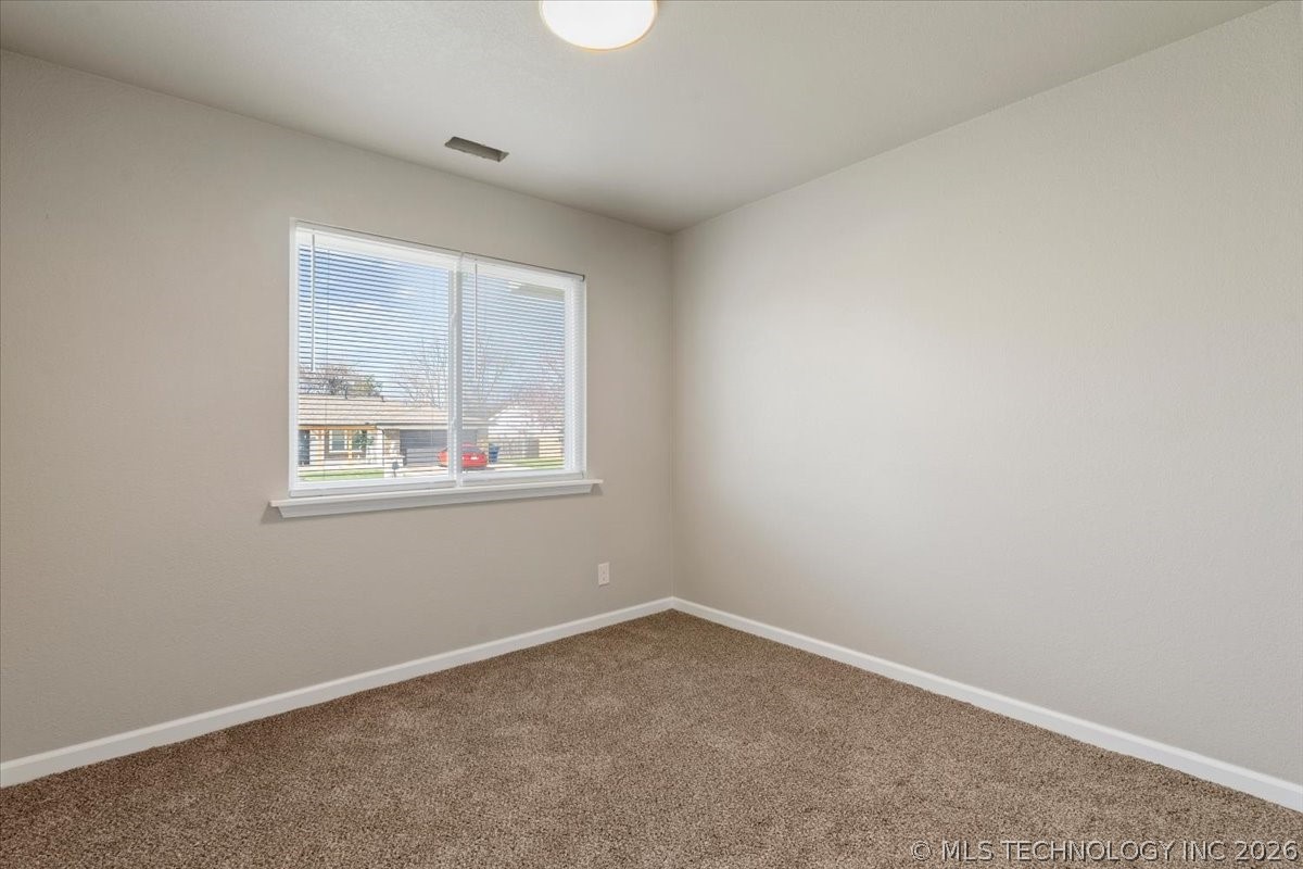 2527 S 110th East Avenue