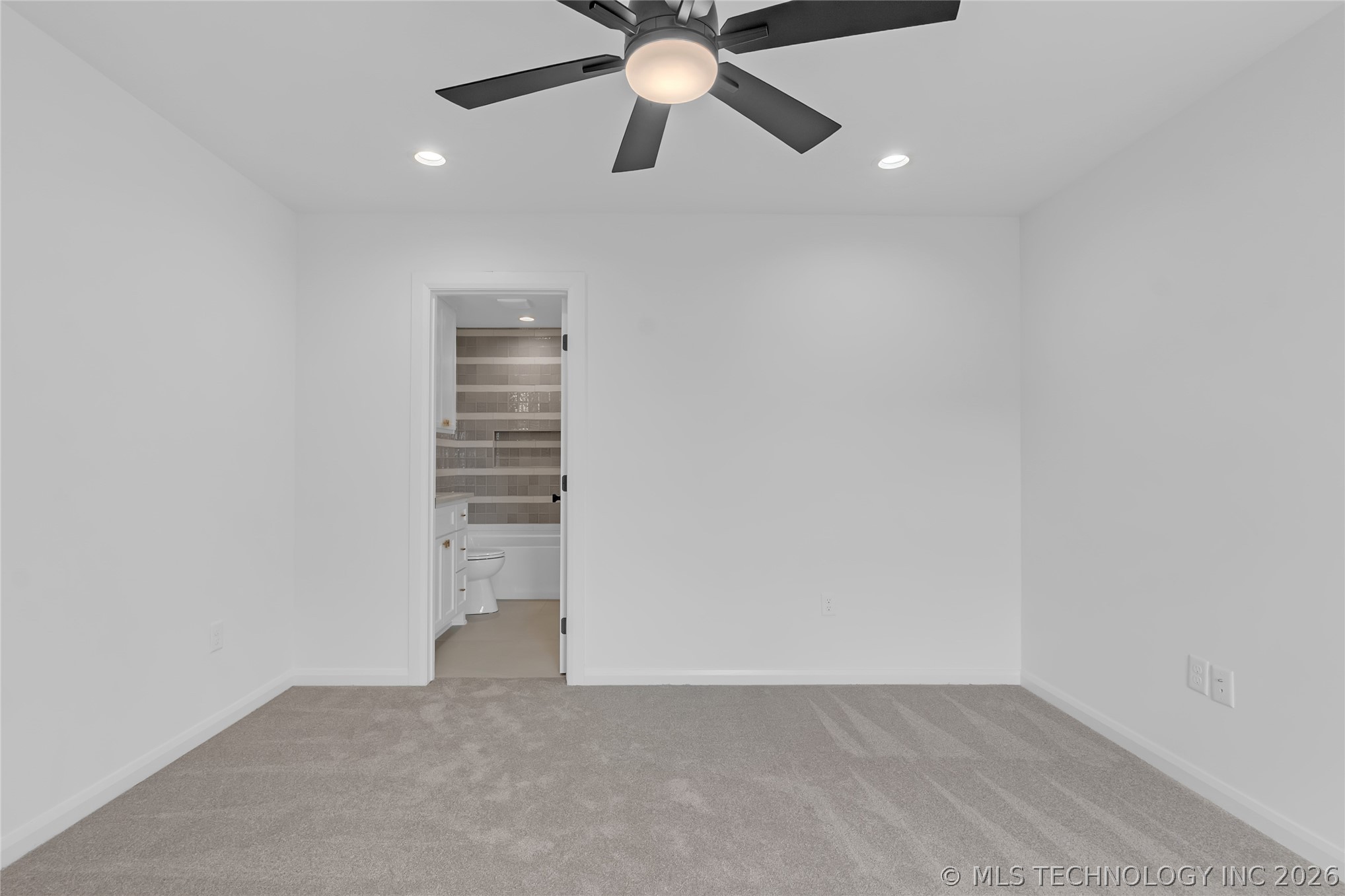 190 E Freeport Street