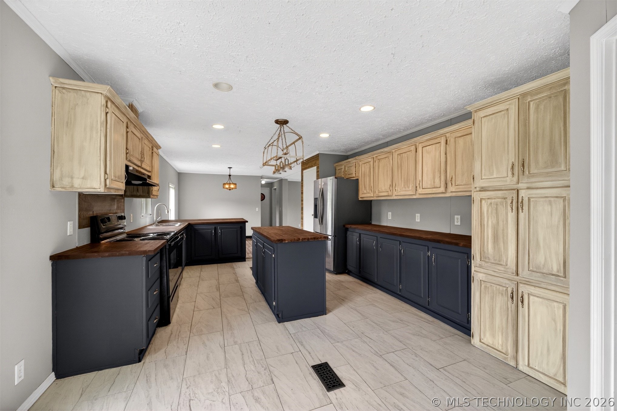 31117 E 689 Road
