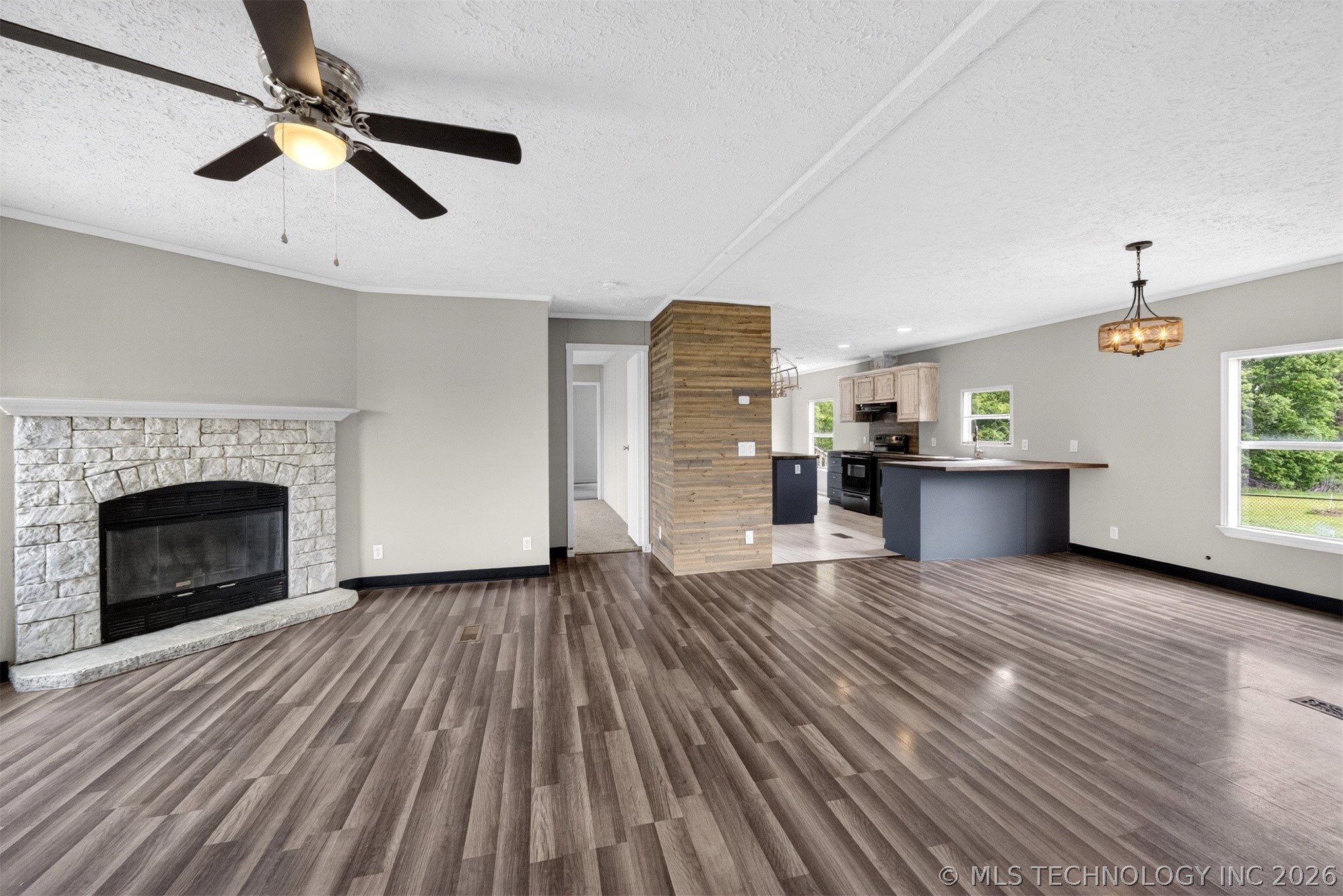 31117 E 689 Road