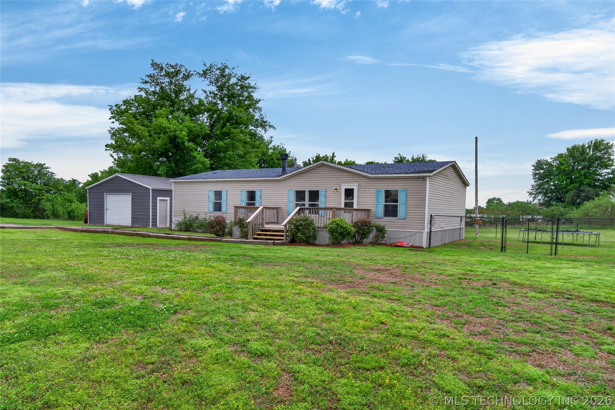 31117 E 689 Road