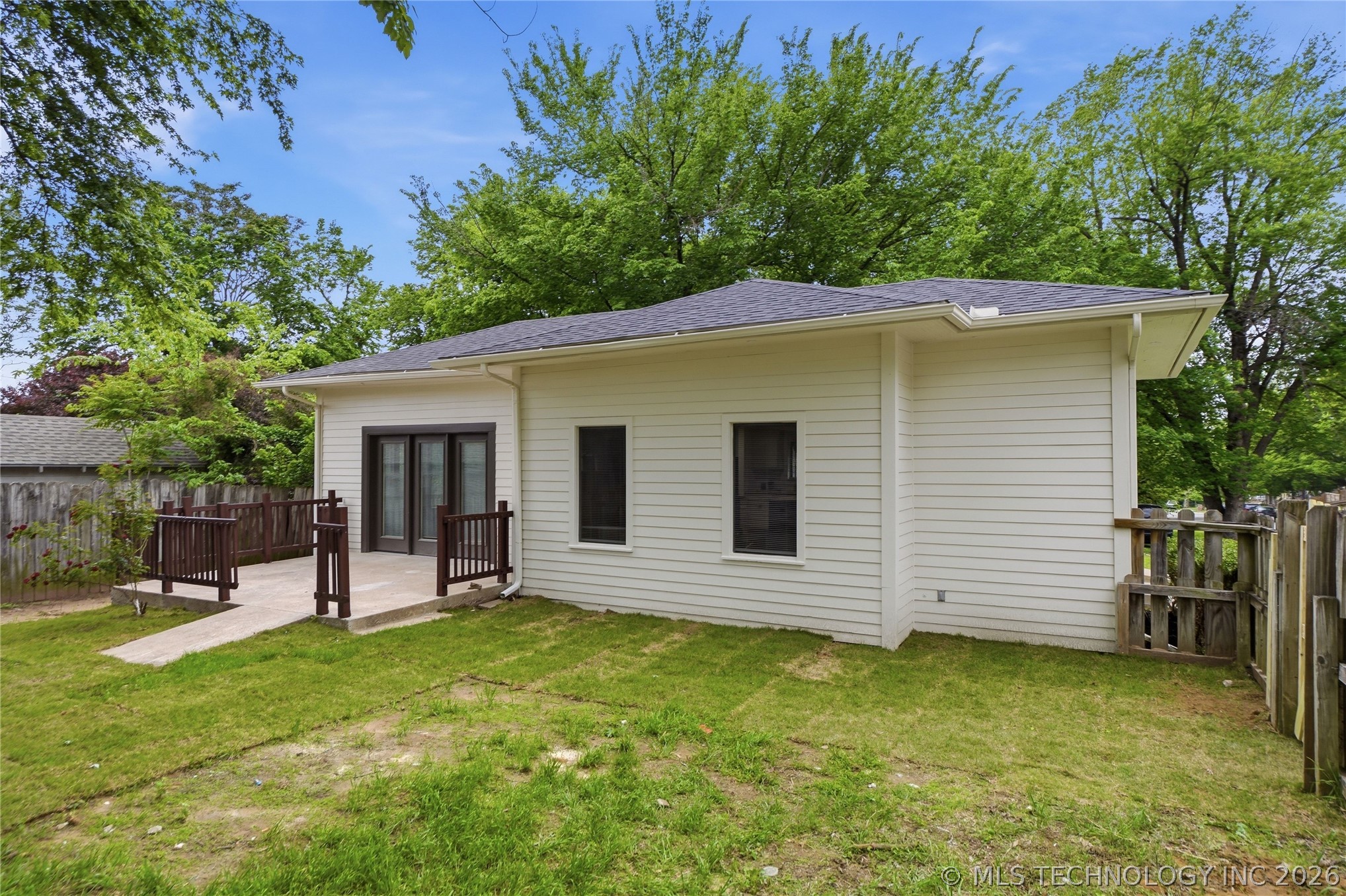1812 W Reconciliation Way