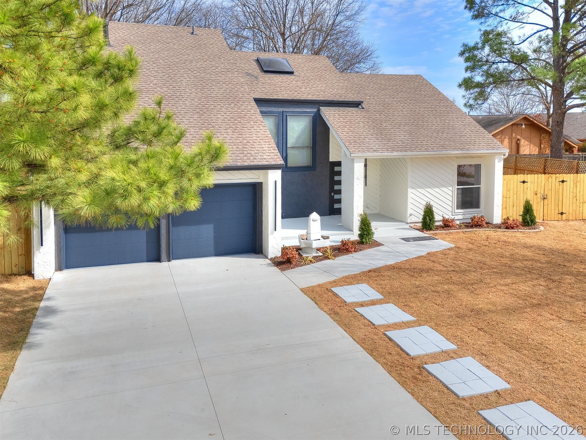 8408 E 64th Place