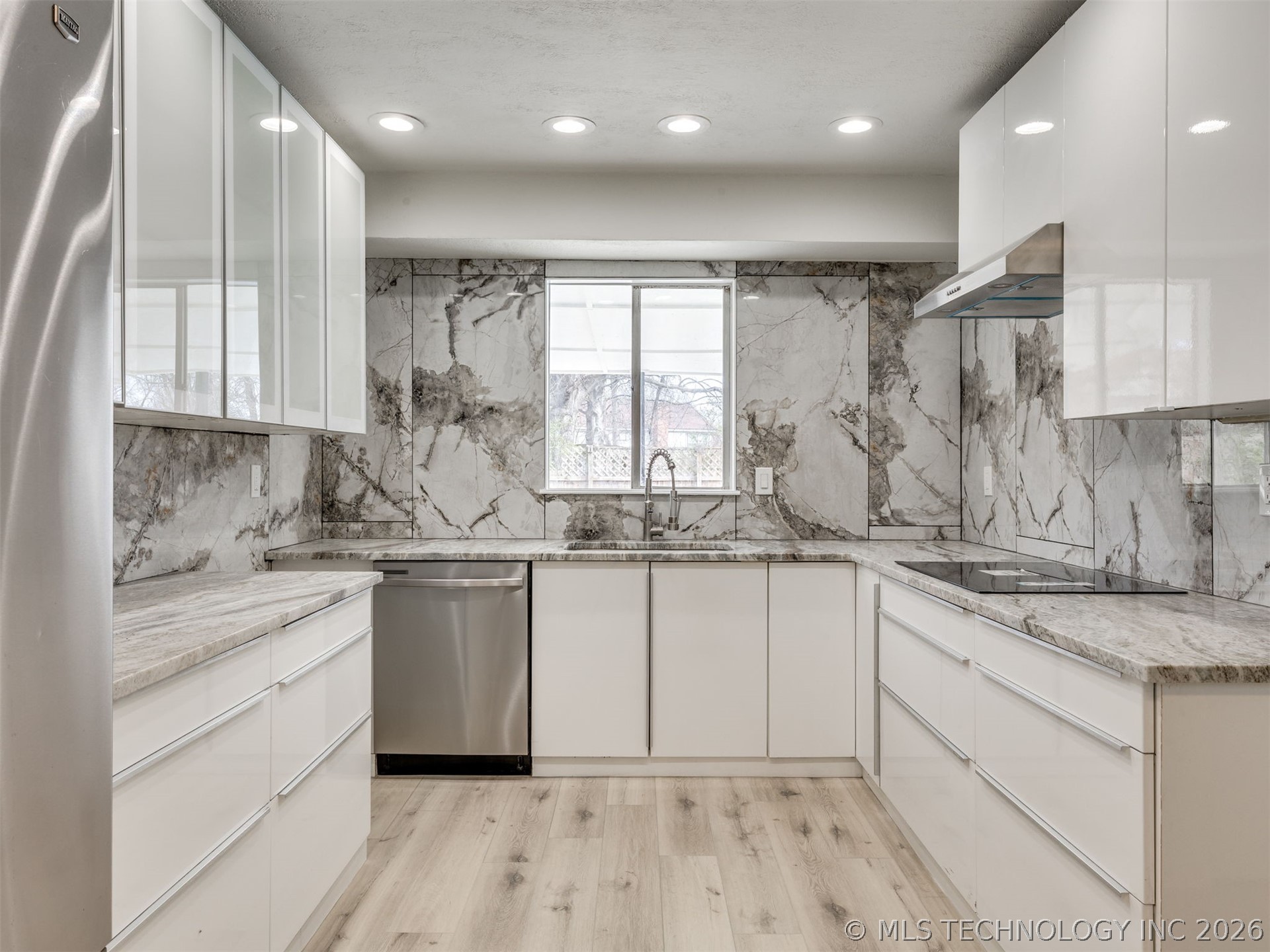 8408 E 64th Place