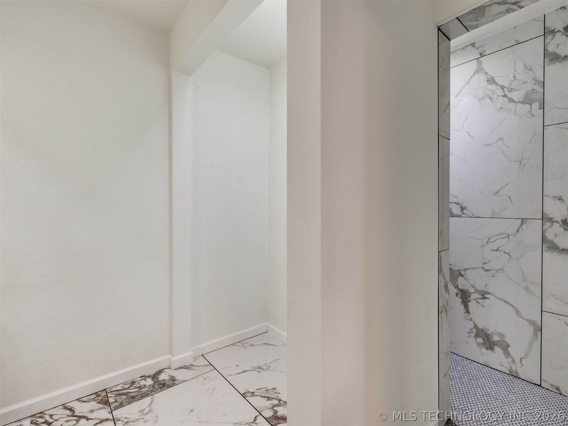 8408 E 64th Place