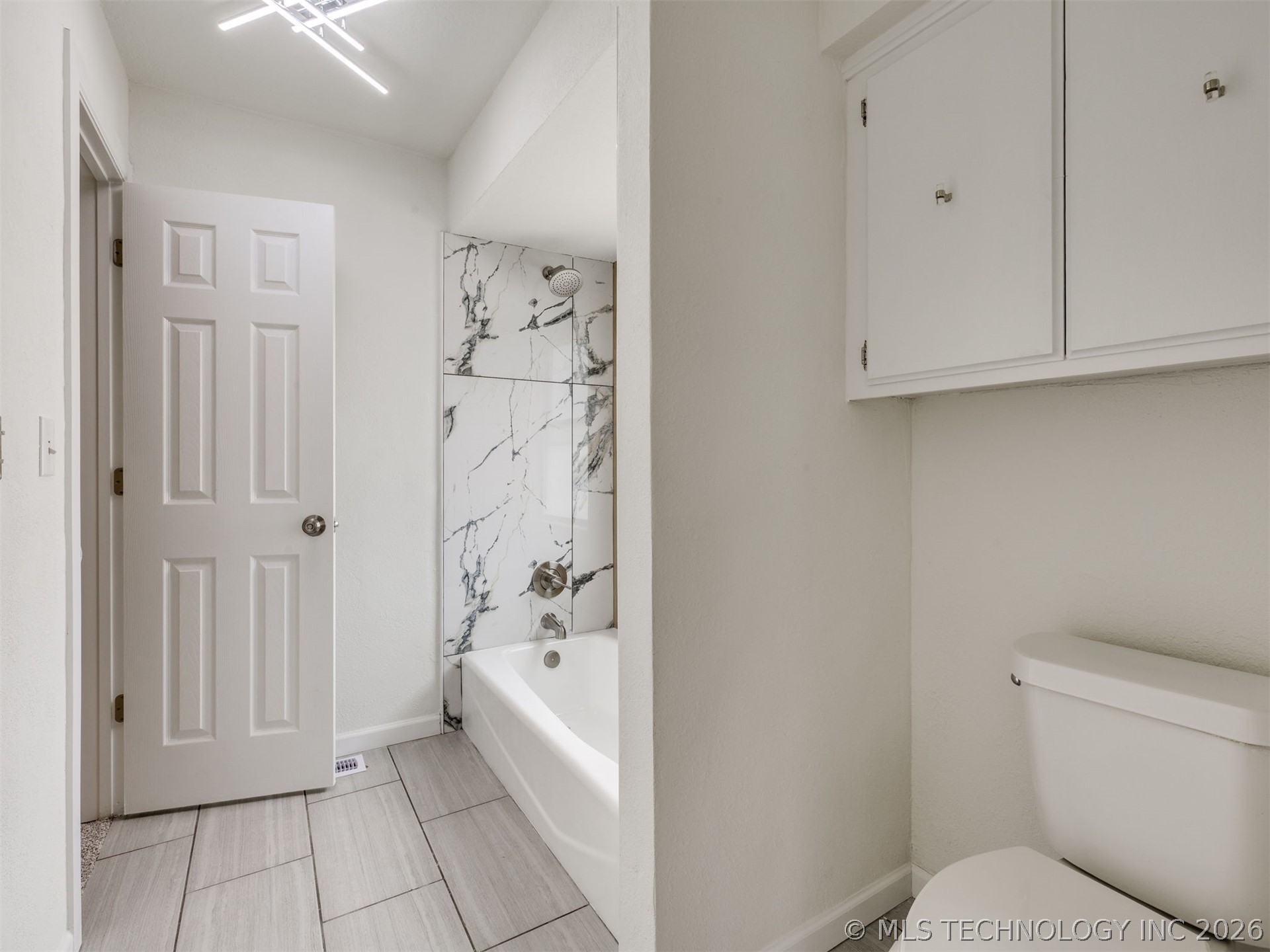 8408 E 64th Place