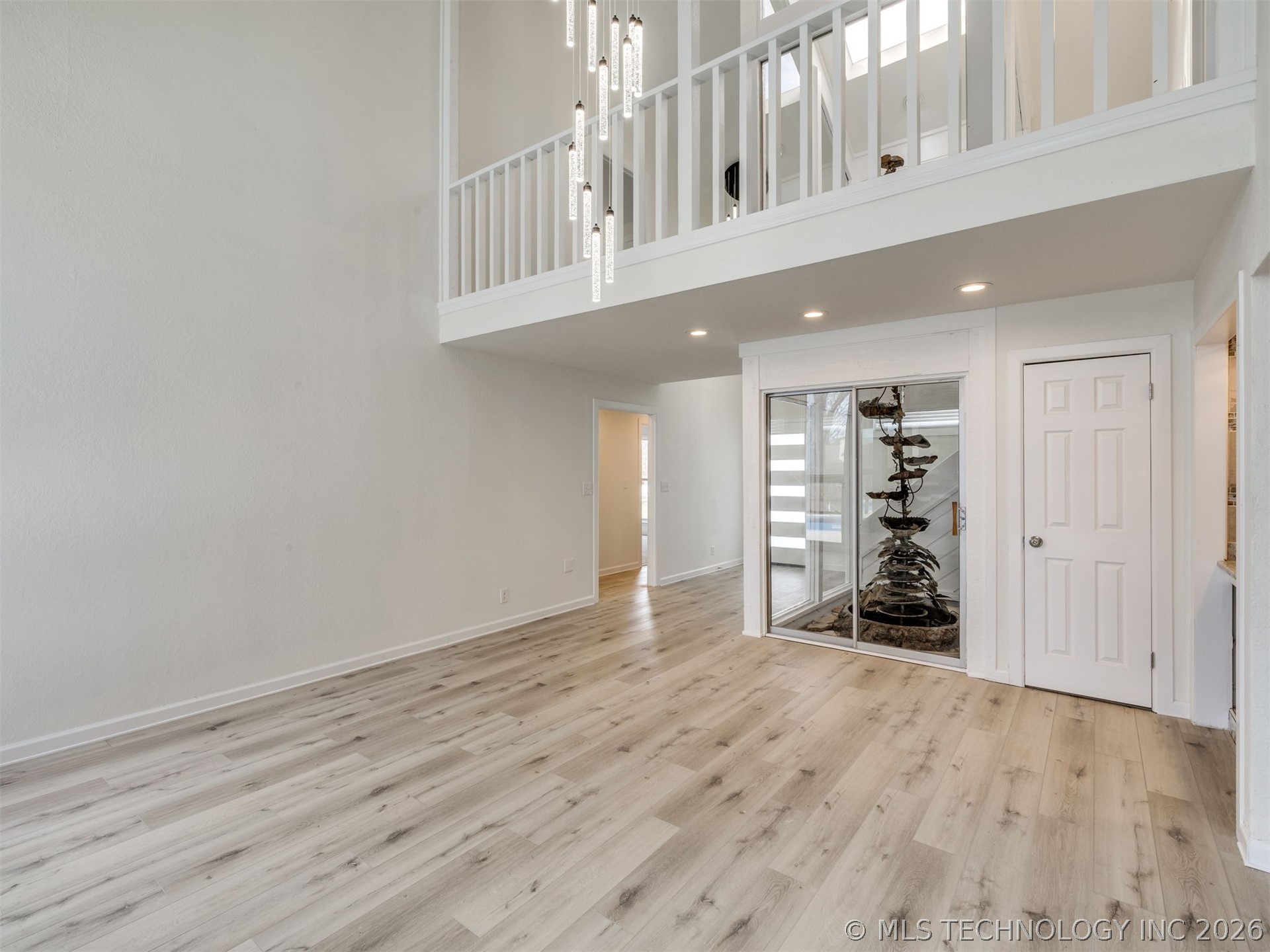 8408 E 64th Place