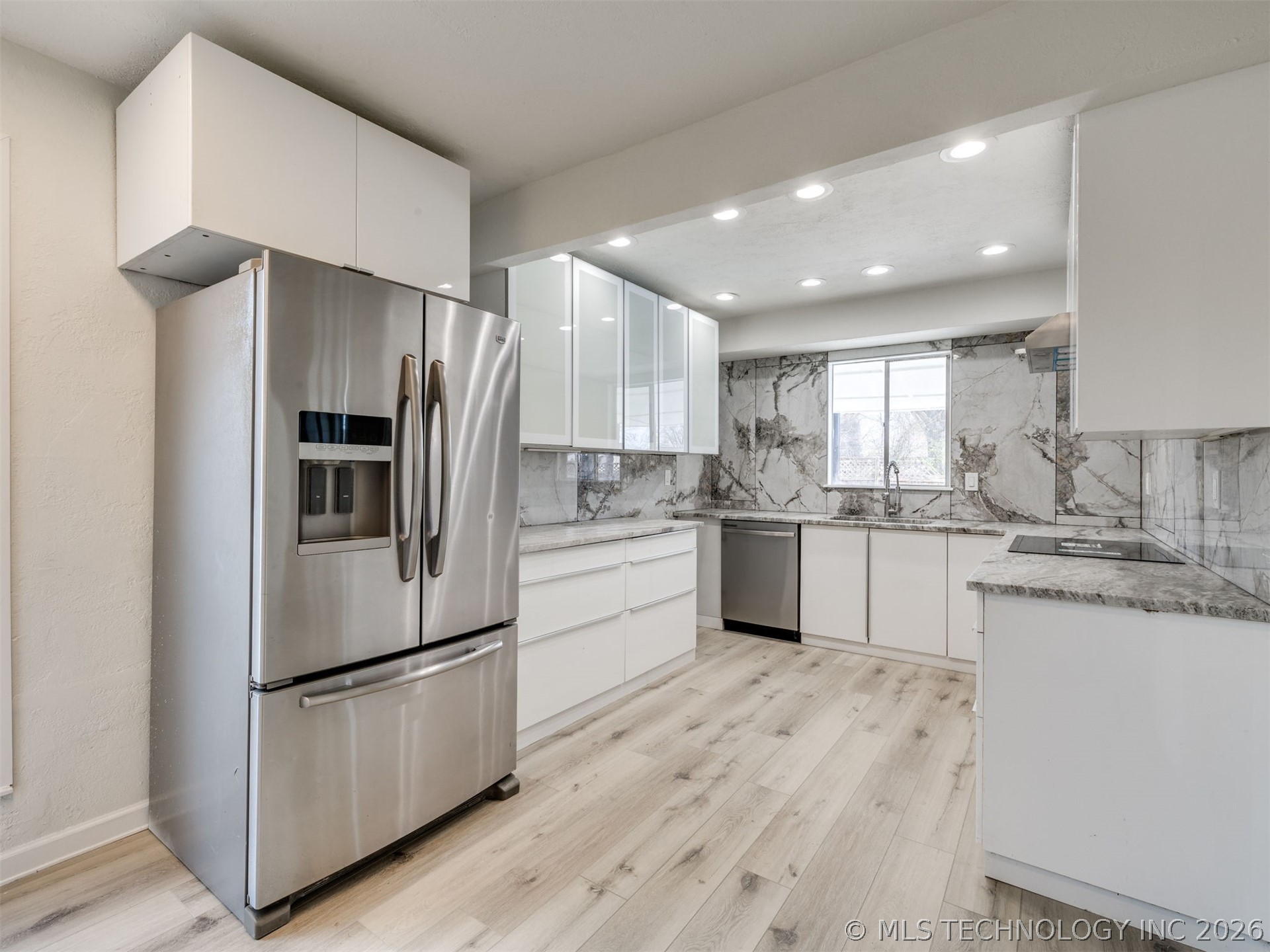 8408 E 64th Place