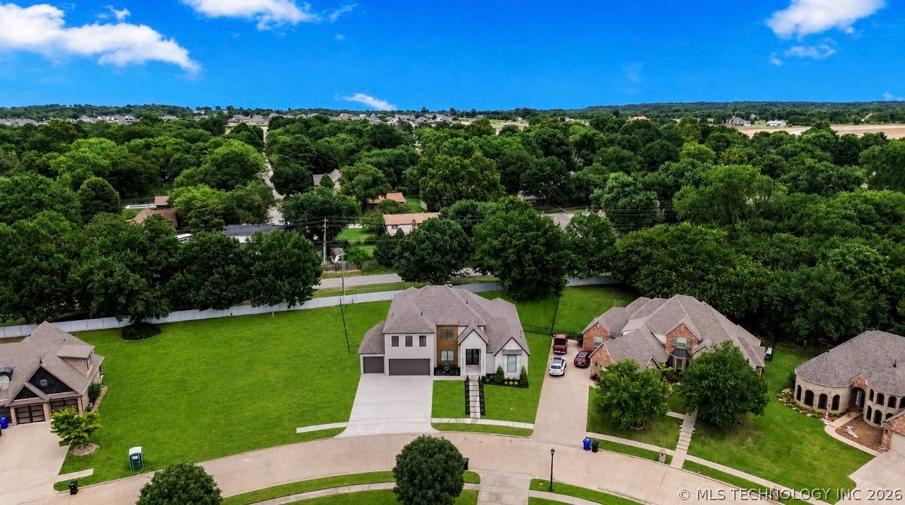 305 S 79th Street